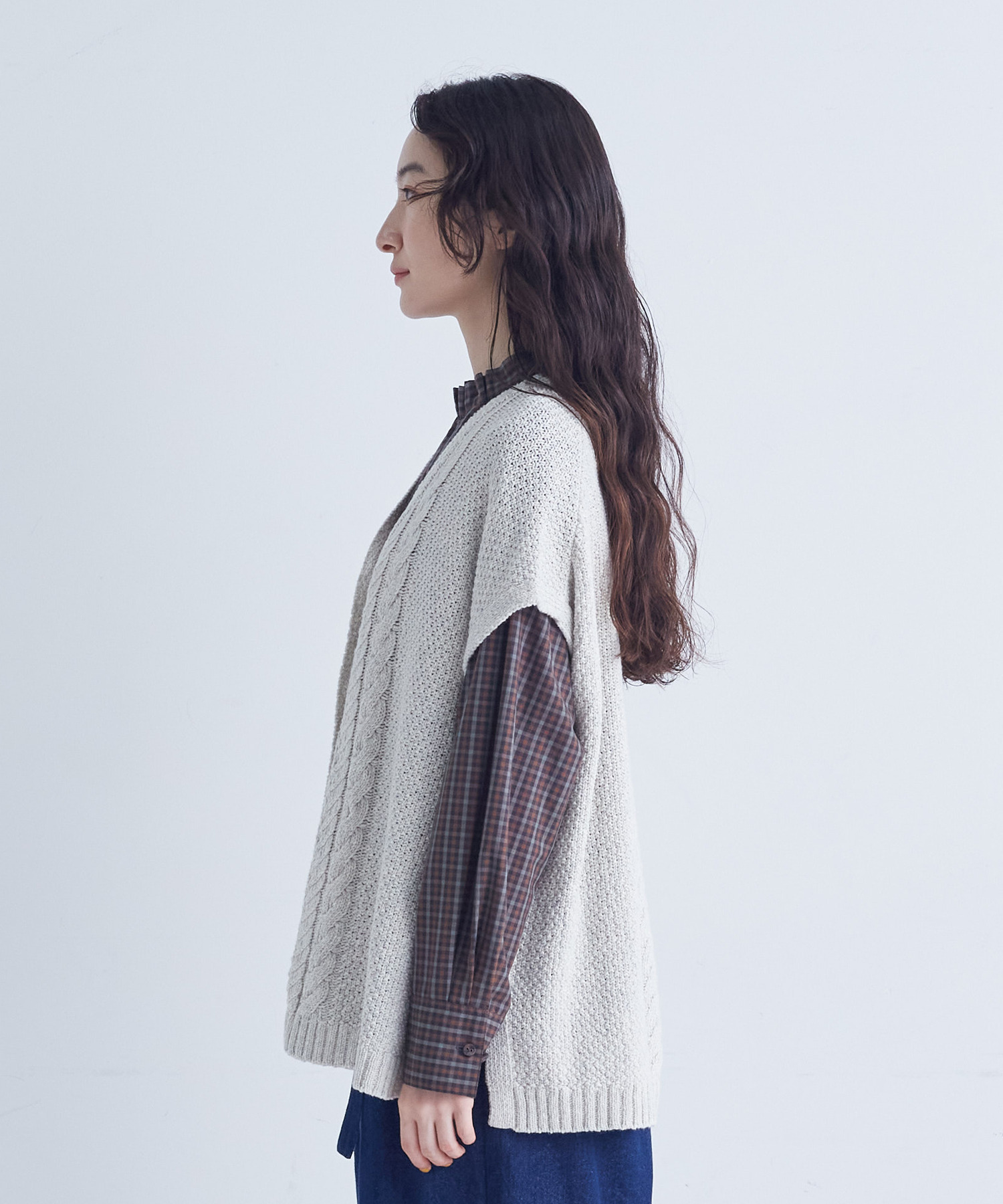 【congés payés】｜2BUY10%OFF・3BUY20%OFF｜綿リリヤーン縄柄前開きベスト 詳細画像 オートミール 6