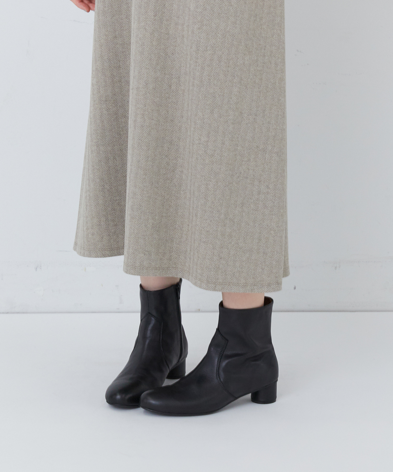 【congés payés】【11月ベストセラーブランド内1位】リブタートルワンピース 詳細画像 ベージュ 16