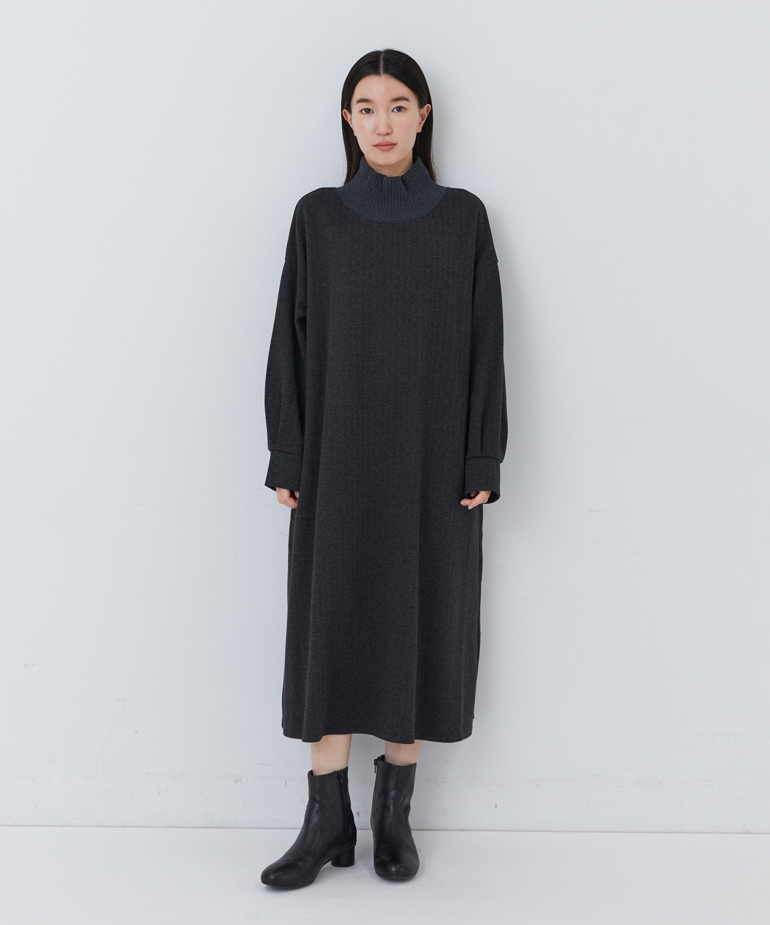 【congés payés】【11月ベストセラーブランド内1位】リブタートルワンピース 詳細画像 ベージュ 19