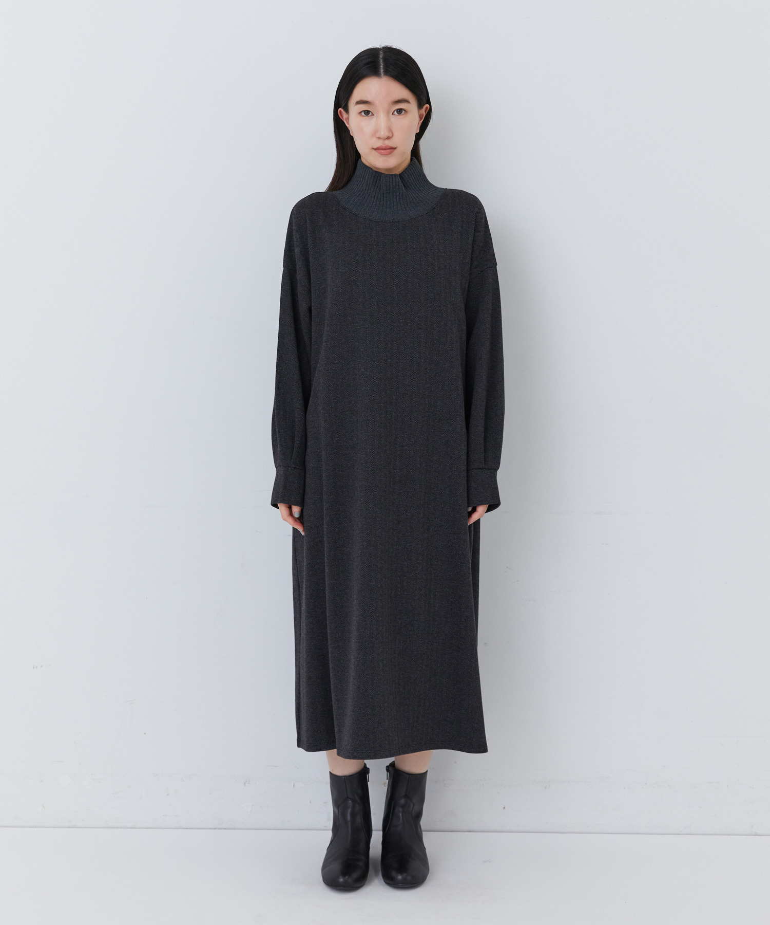 【congés payés】【11月ベストセラーブランド内1位】リブタートルワンピース 詳細画像 ベージュ 22