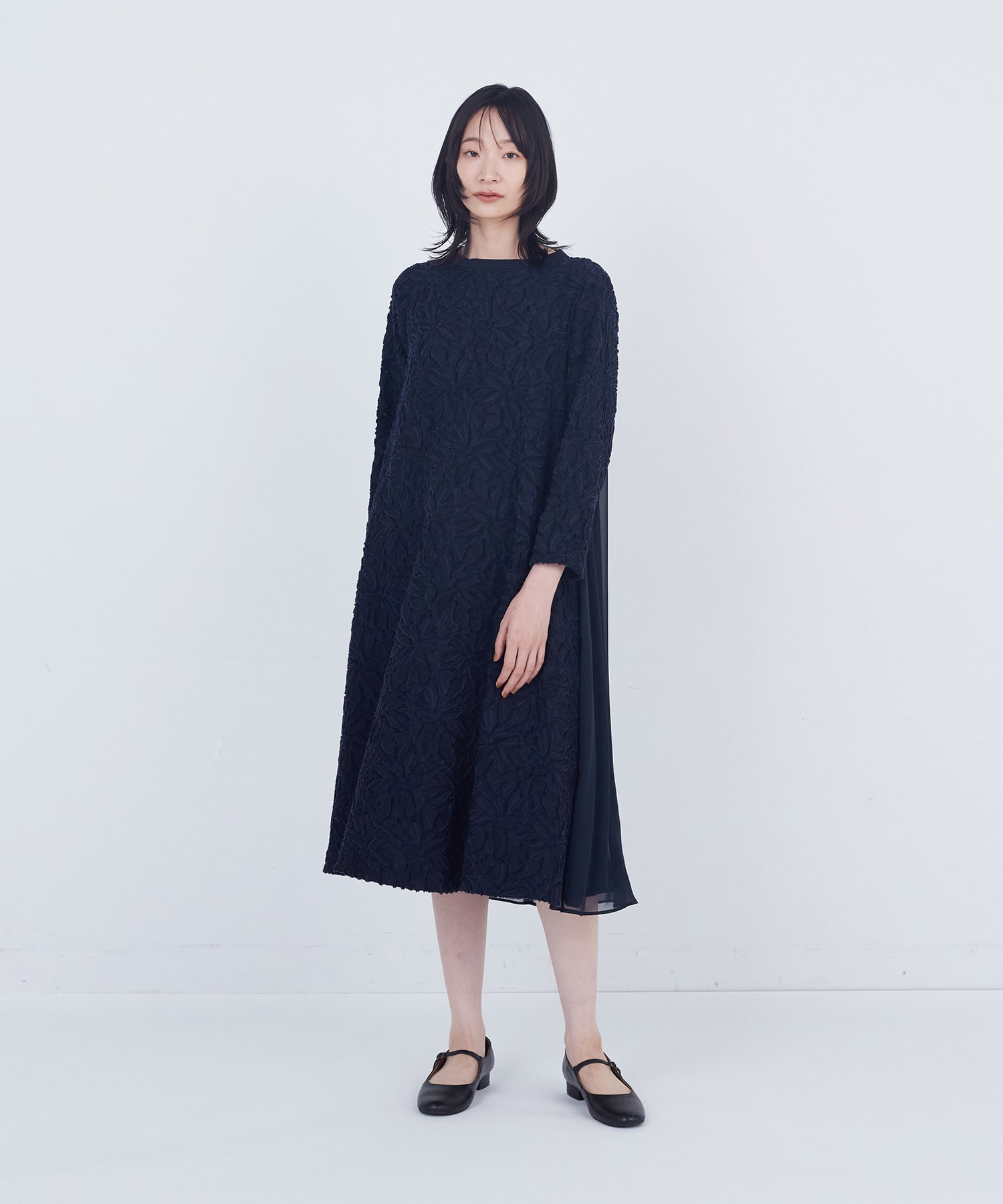 【ADIEU TRISTESSE】カットジャカードワンピース 詳細画像 ネイビー 1