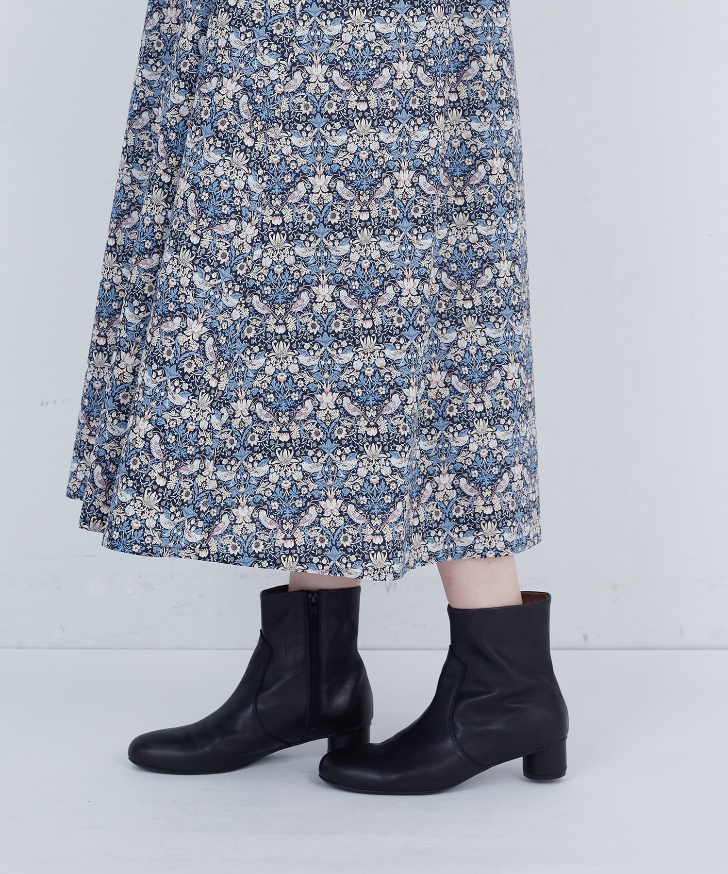 【ADIEU TRISTESSE】リバティプリントワンピース 詳細画像 グレー系その他 16