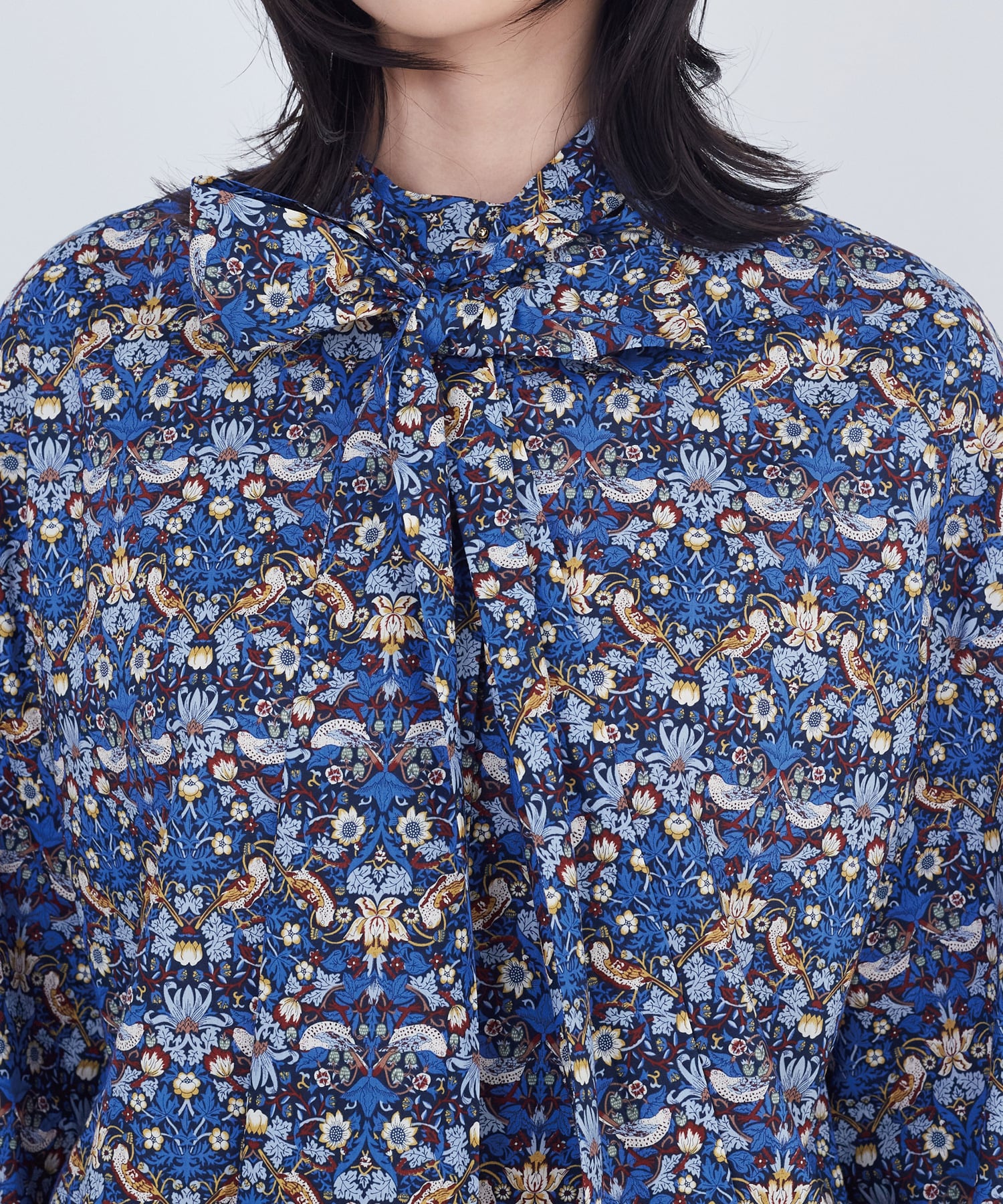 【ADIEU TRISTESSE】リバティプリントブラウス 詳細画像 ブルー系その他 13