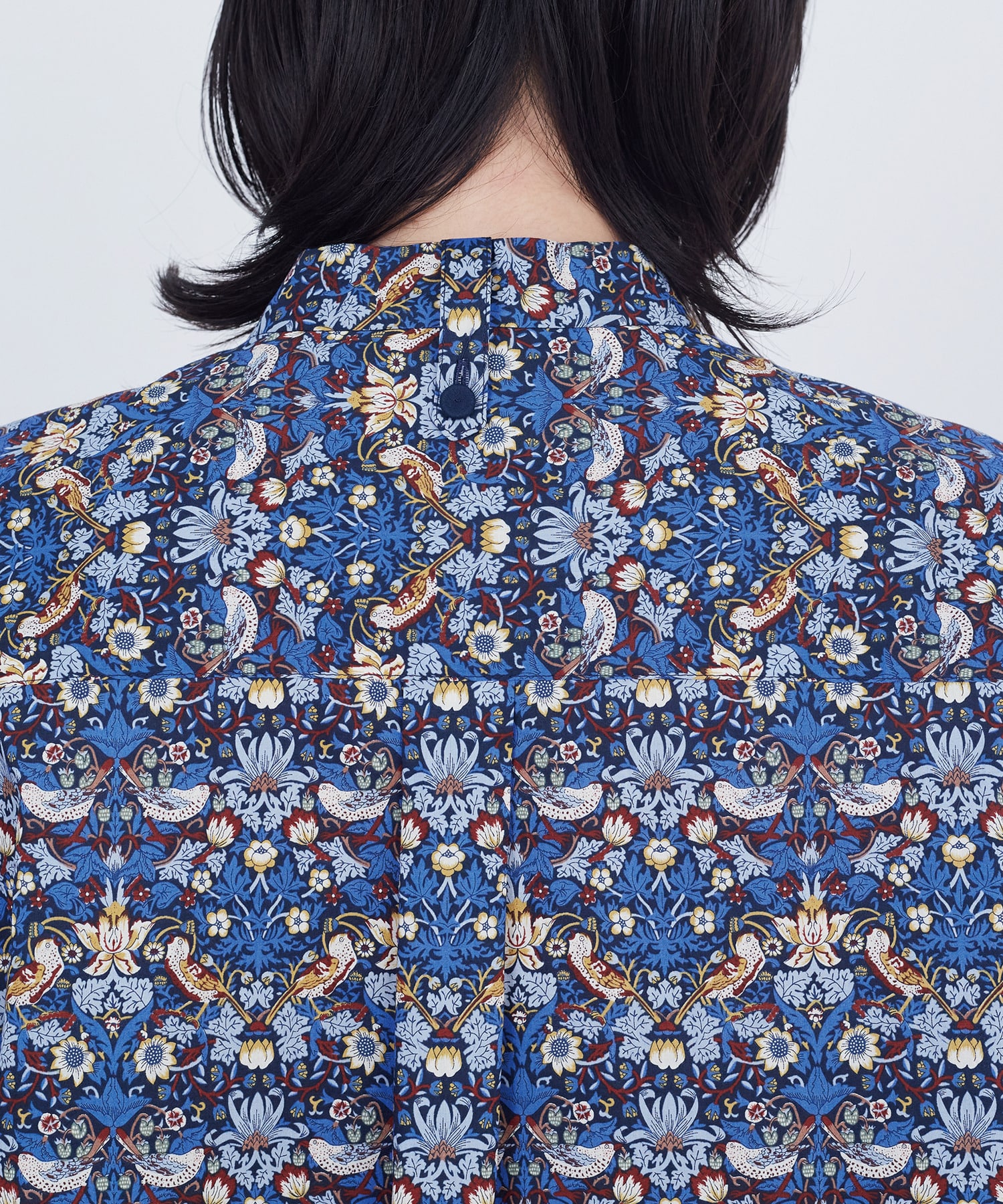 【ADIEU TRISTESSE】リバティプリントブラウス 詳細画像 ブルー系その他 15