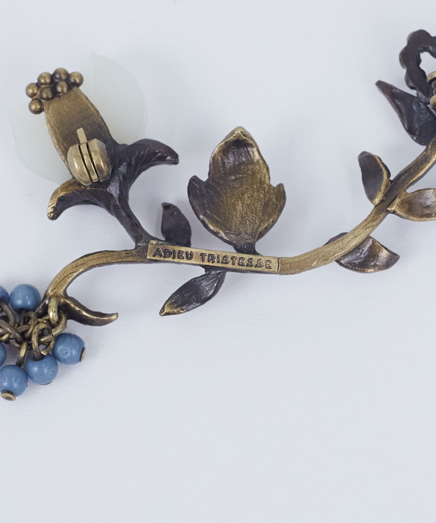 【ADIEU TRISTESSE】【クリスマスマルシェ】両サイドお花ブローチ 詳細画像 オフホワイト 8