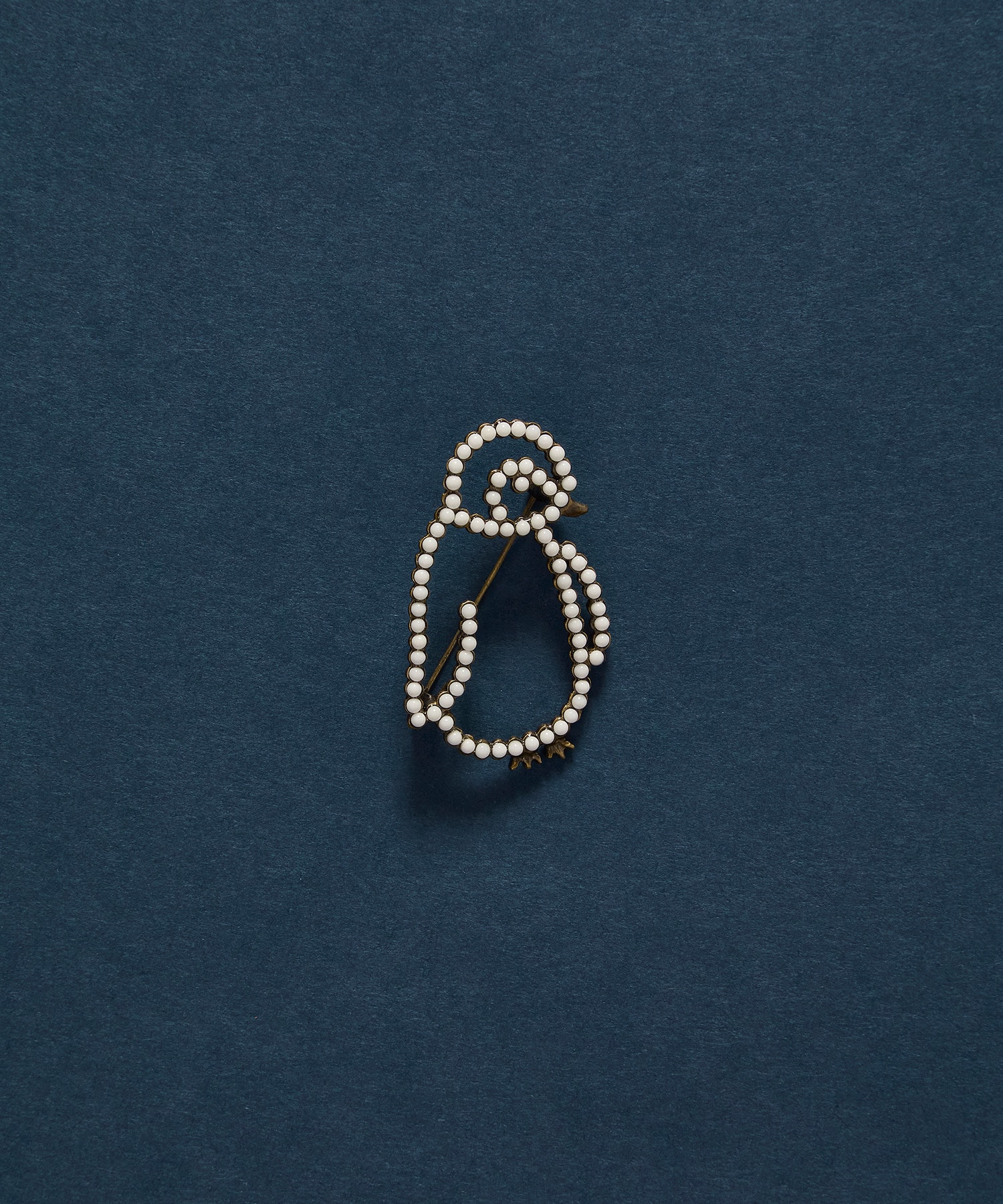 【ADIEU TRISTESSE】【クリスマスマルシェ】ペンギンシルエットブローチ 詳細画像 オフホワイト 1