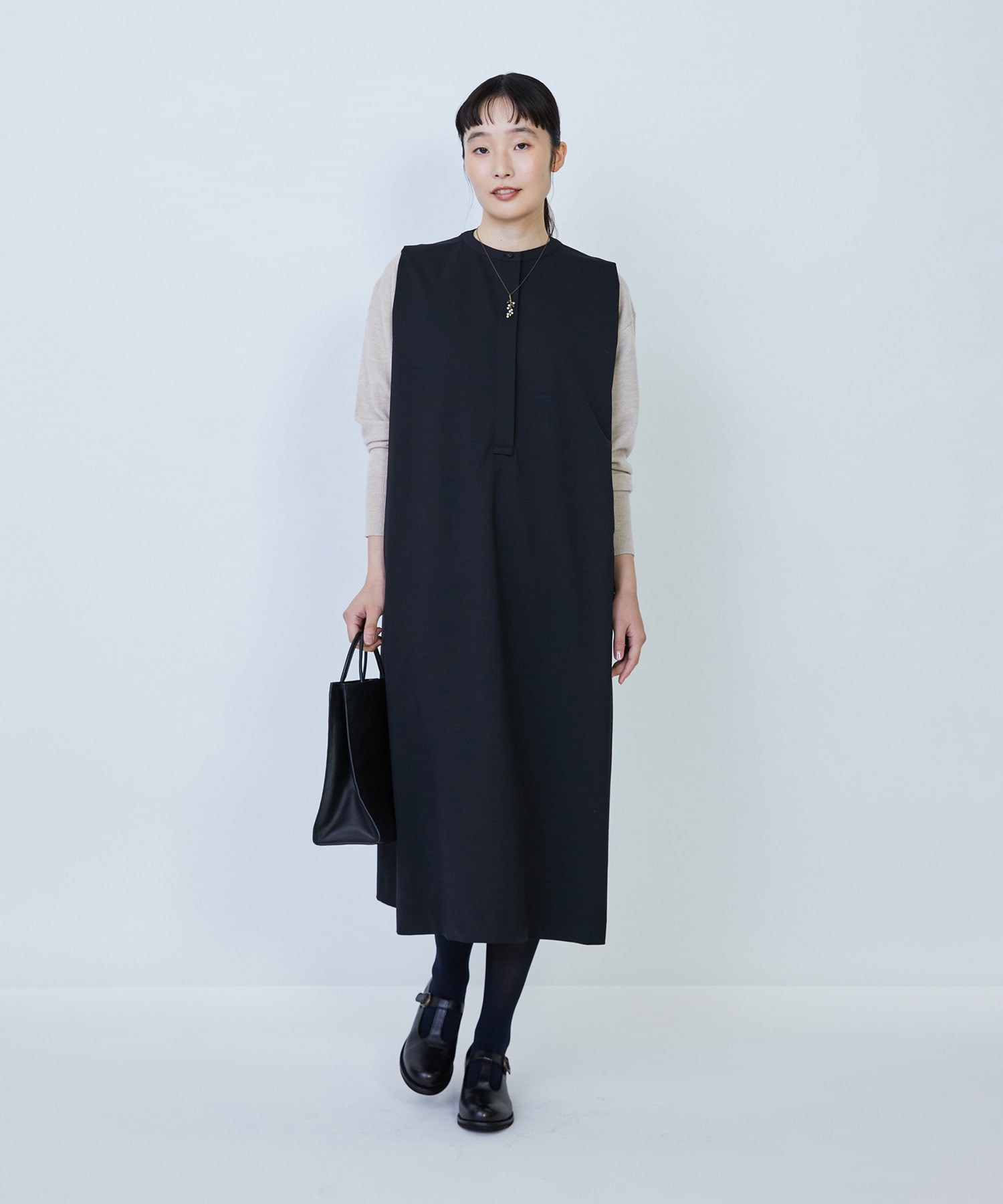 【LOISIR】ウール混ギャバスリーブレスワンピース 詳細画像 ブラック 1