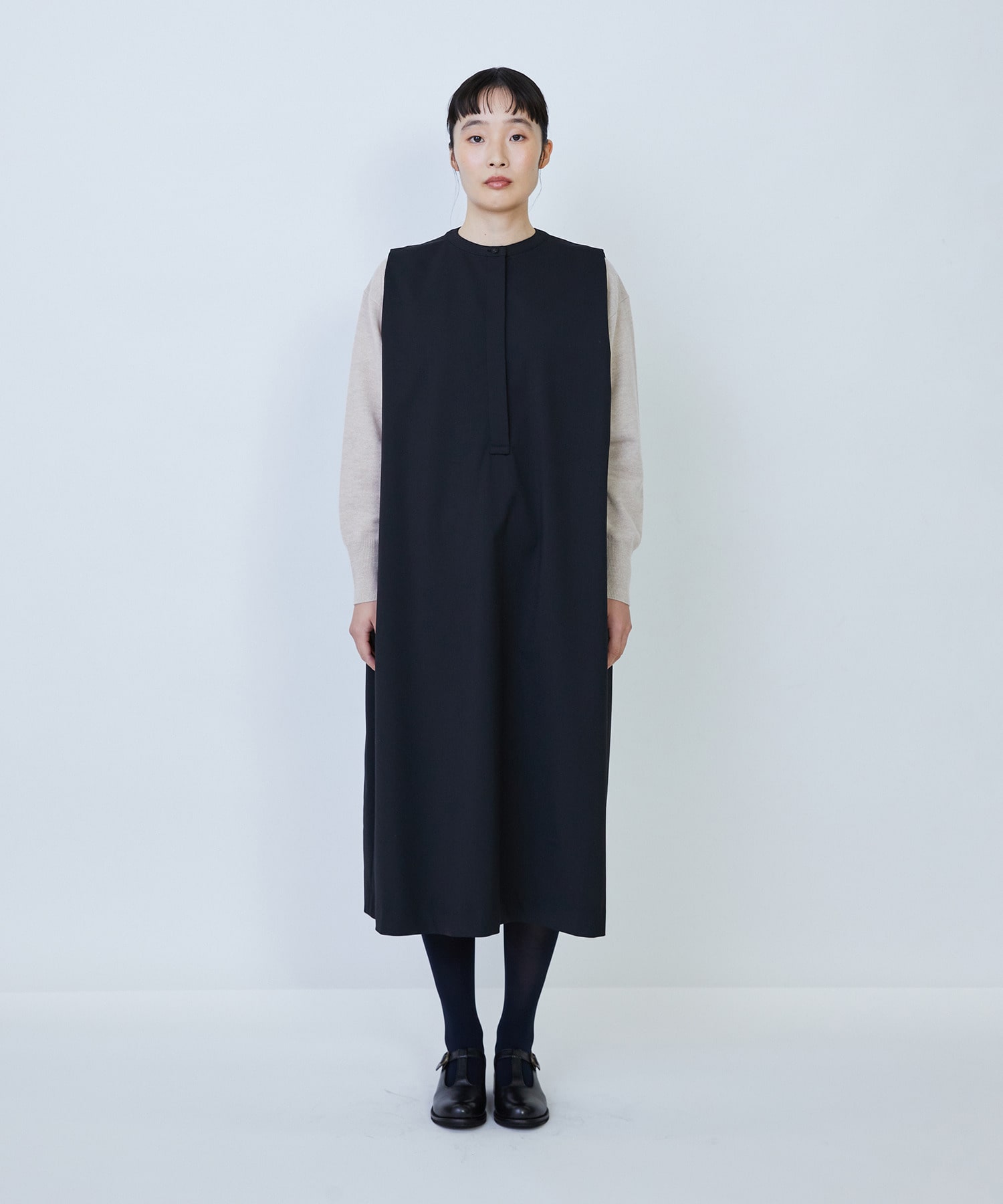 【LOISIR】ウール混ギャバスリーブレスワンピース 詳細画像 ブラック 5