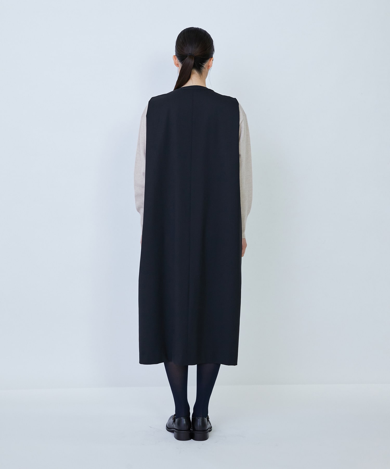 【LOISIR】ウール混ギャバスリーブレスワンピース 詳細画像 ブラック 7