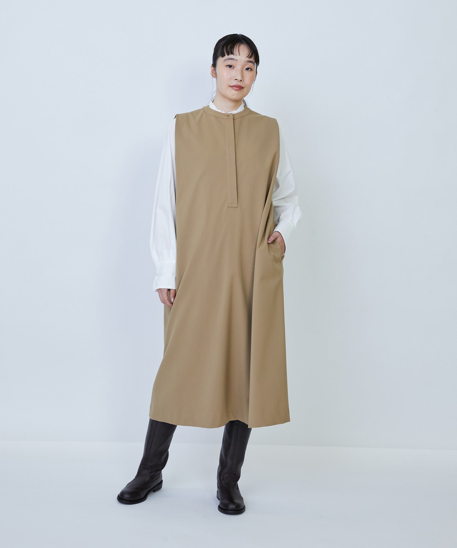 【LOISIR】ウール混ギャバスリーブレスワンピース 詳細画像 ブラック 9