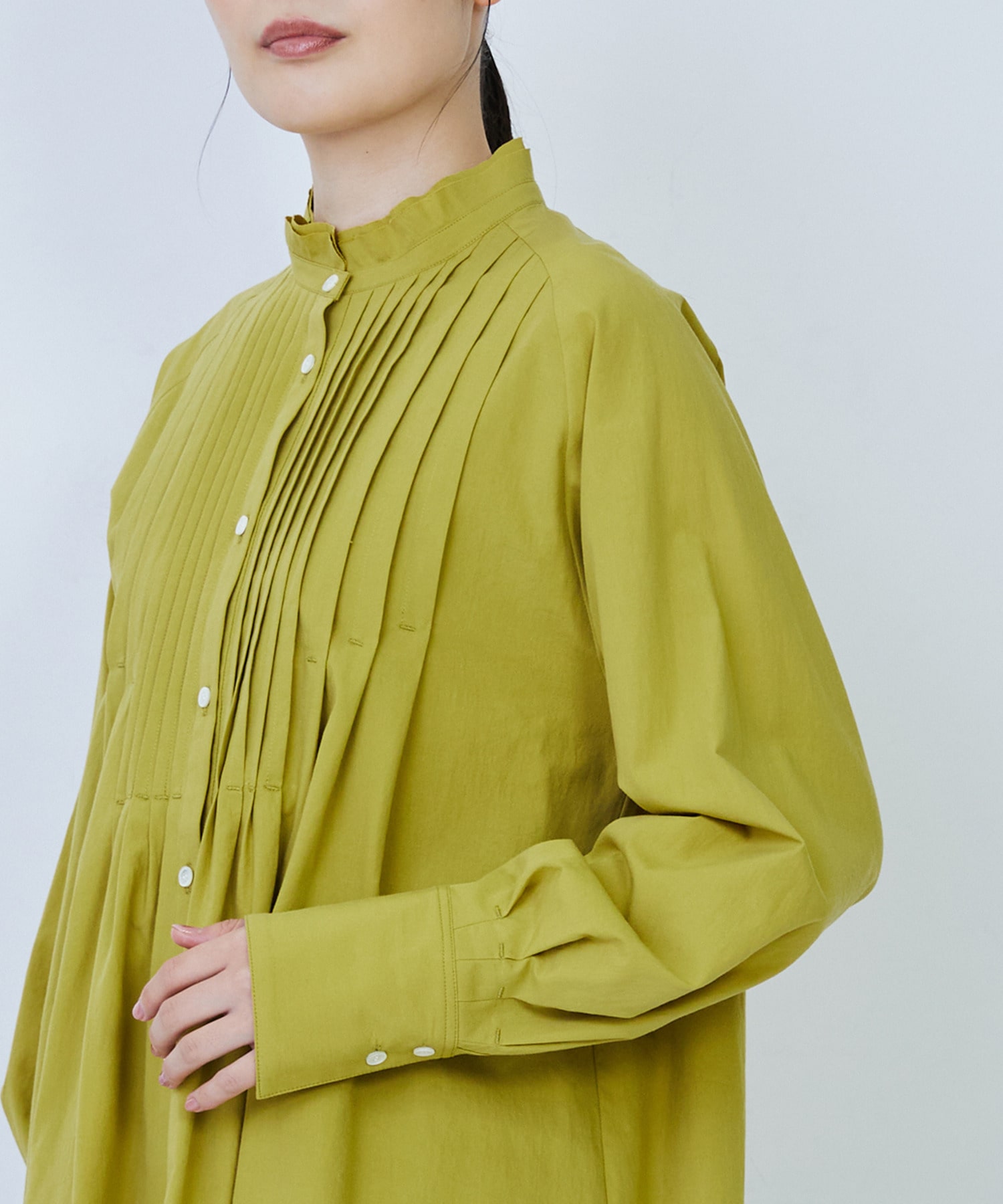 【LOISIR】コットンブロードタックディテールブラウス 詳細画像 ホワイト 17