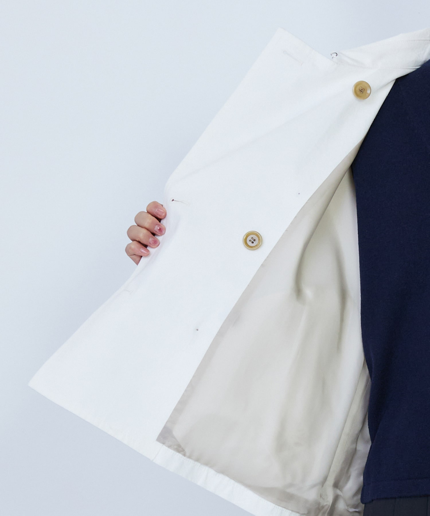 【LOISIR】グランジコットンポプリンショートトレンチ 詳細画像 ホワイト 21