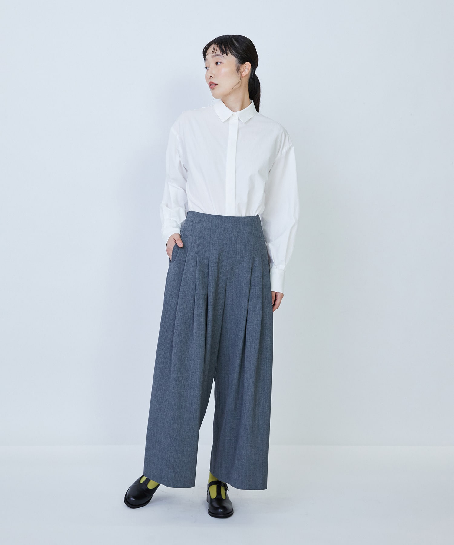 【LOISIR】ウール混ギャバワイドパンツ 詳細画像 ブラック 20