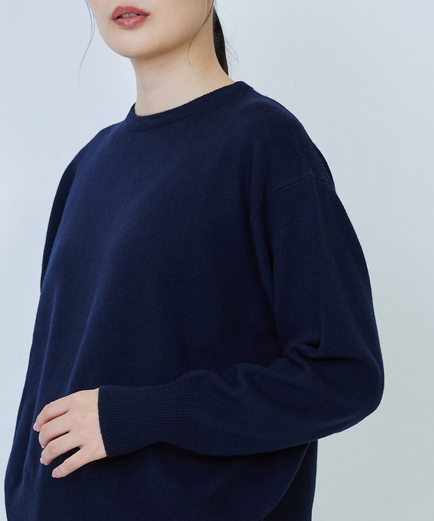 【LOISIR】ウール天竺ストール付きプルオーバー 詳細画像 ネイビー 32