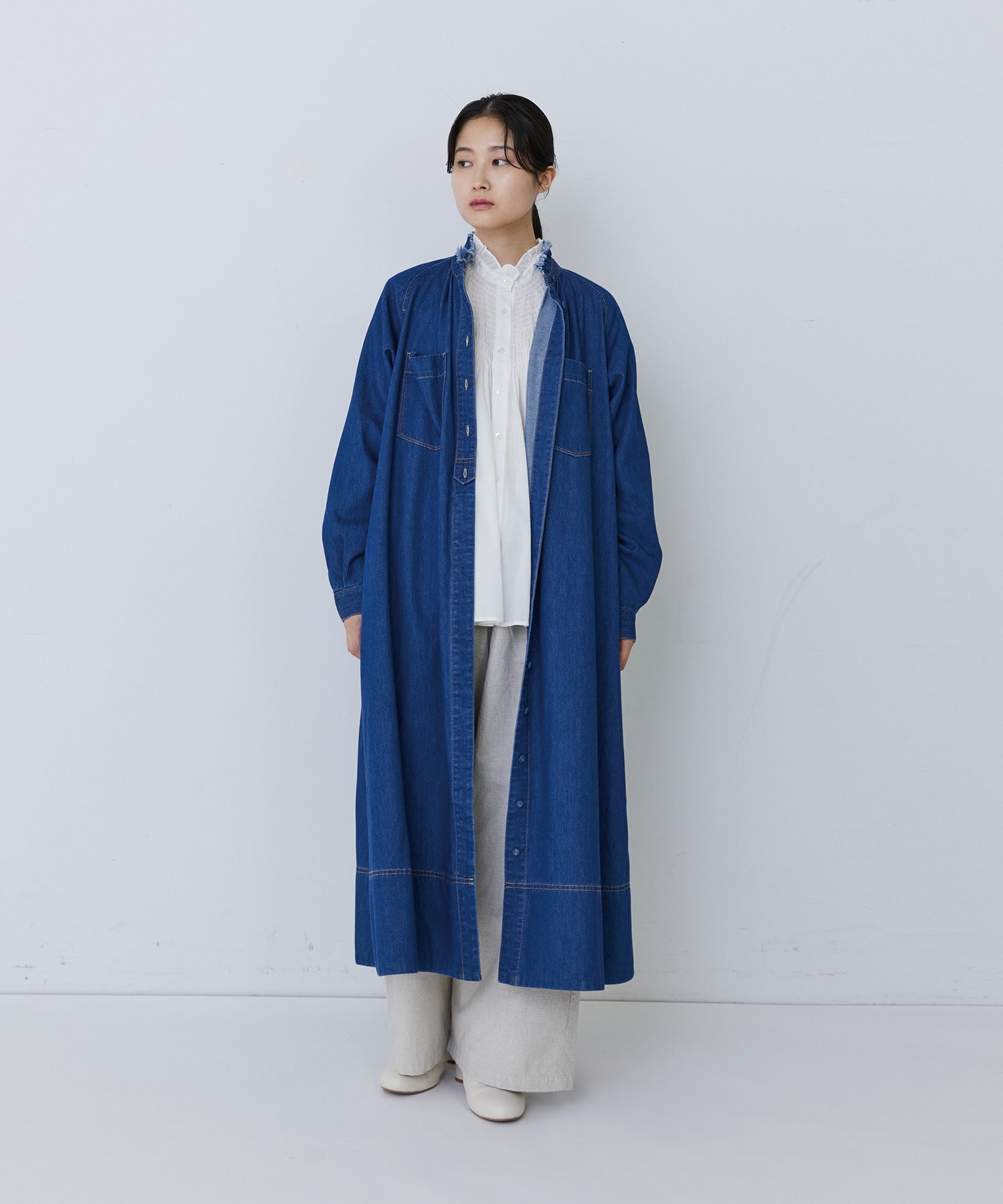 【congés payés】フリルカラーデニムワンピース 詳細画像 インディゴブルー 5