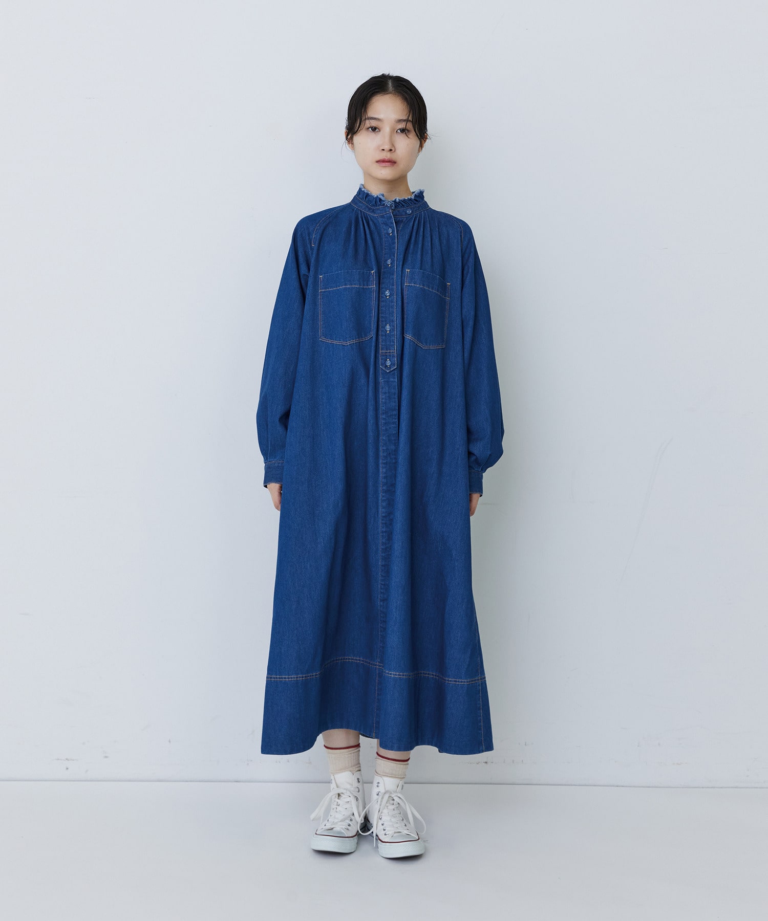 【congés payés】フリルカラーデニムワンピース 詳細画像 インディゴブルー 7
