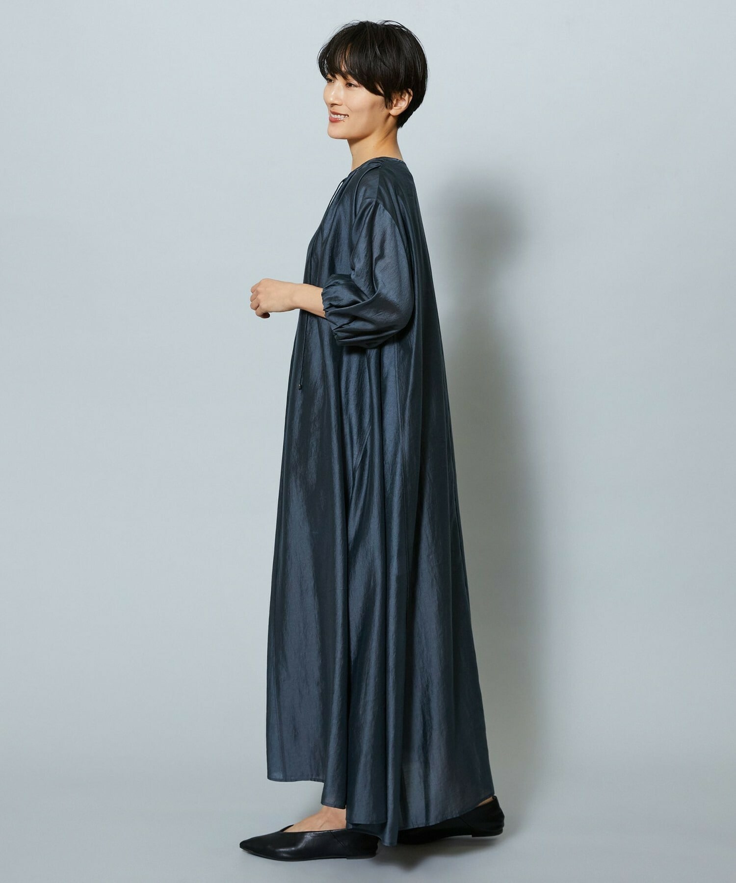 【MOGA】シャイニーローンタンブラーAラインシルエットワンピース 詳細画像 チャコールグレー 4