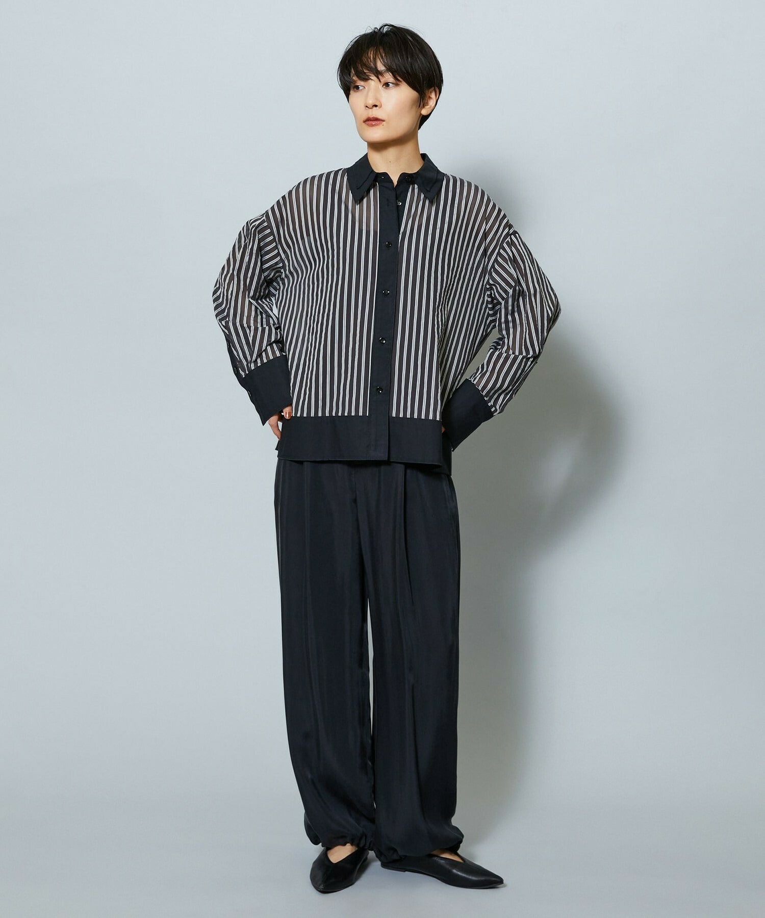 【MOGA】シアーメモリーストライプシャツブラウス 詳細画像 ブラック 9