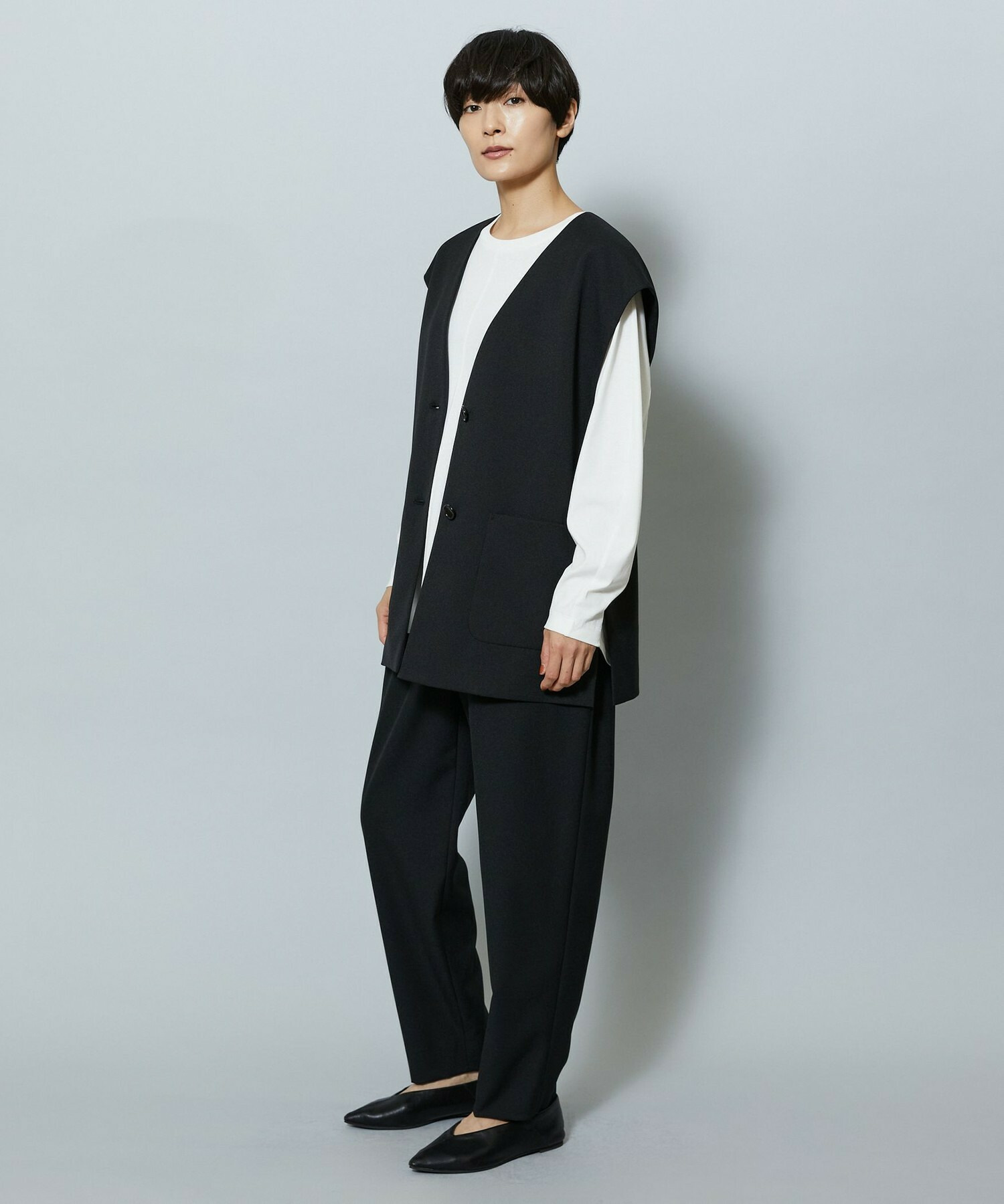 【MOGA】ライトパウダリーツイルジレ 詳細画像 ブラック 3