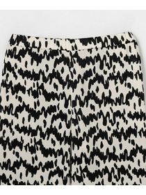 【MOGA】ベルベットサテンハンドドローイングプリントパンツ 詳細画像 サックスブルー 25