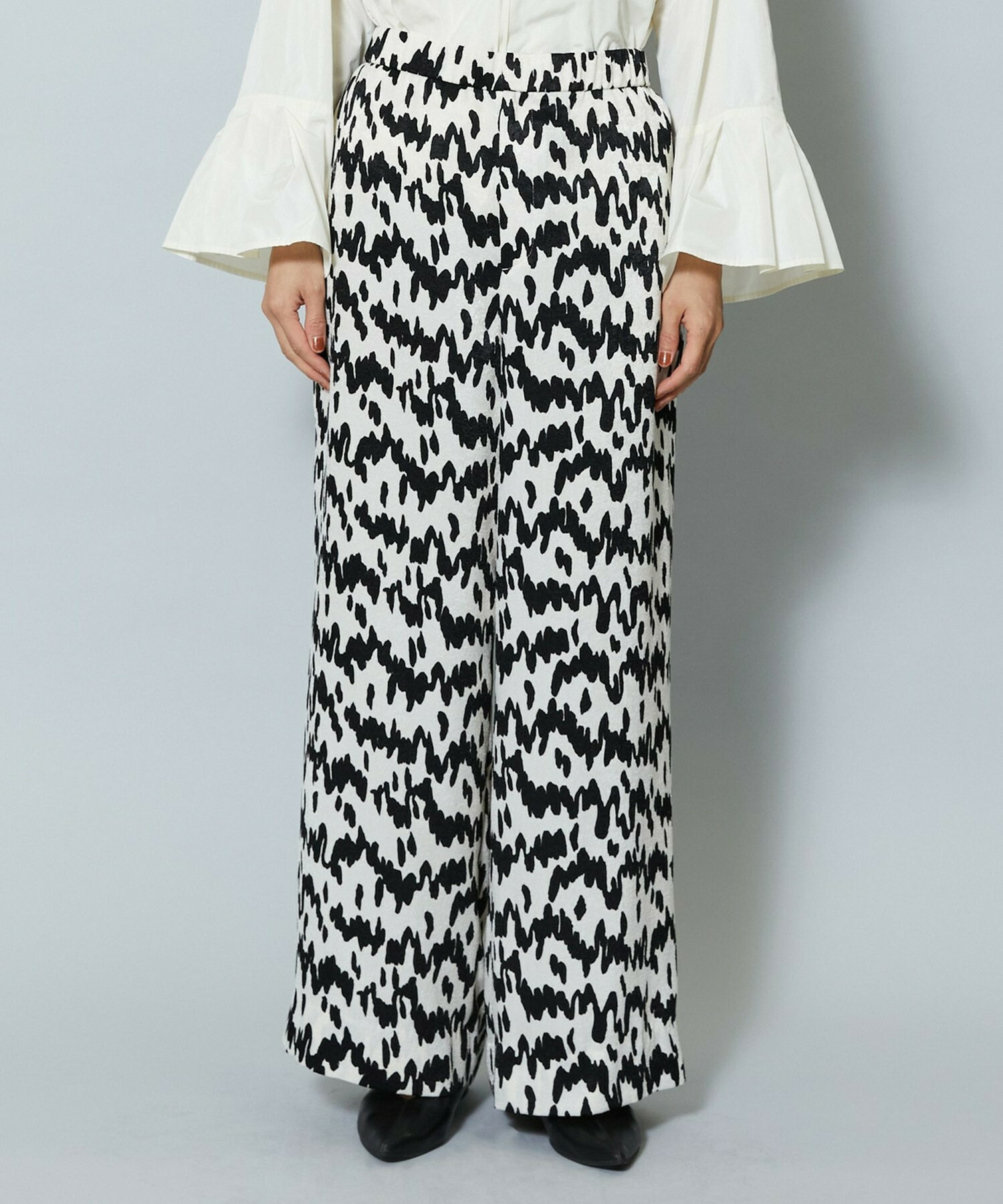 【MOGA】ベルベットサテンハンドドローイングプリントパンツ 詳細画像 サックスブルー 19