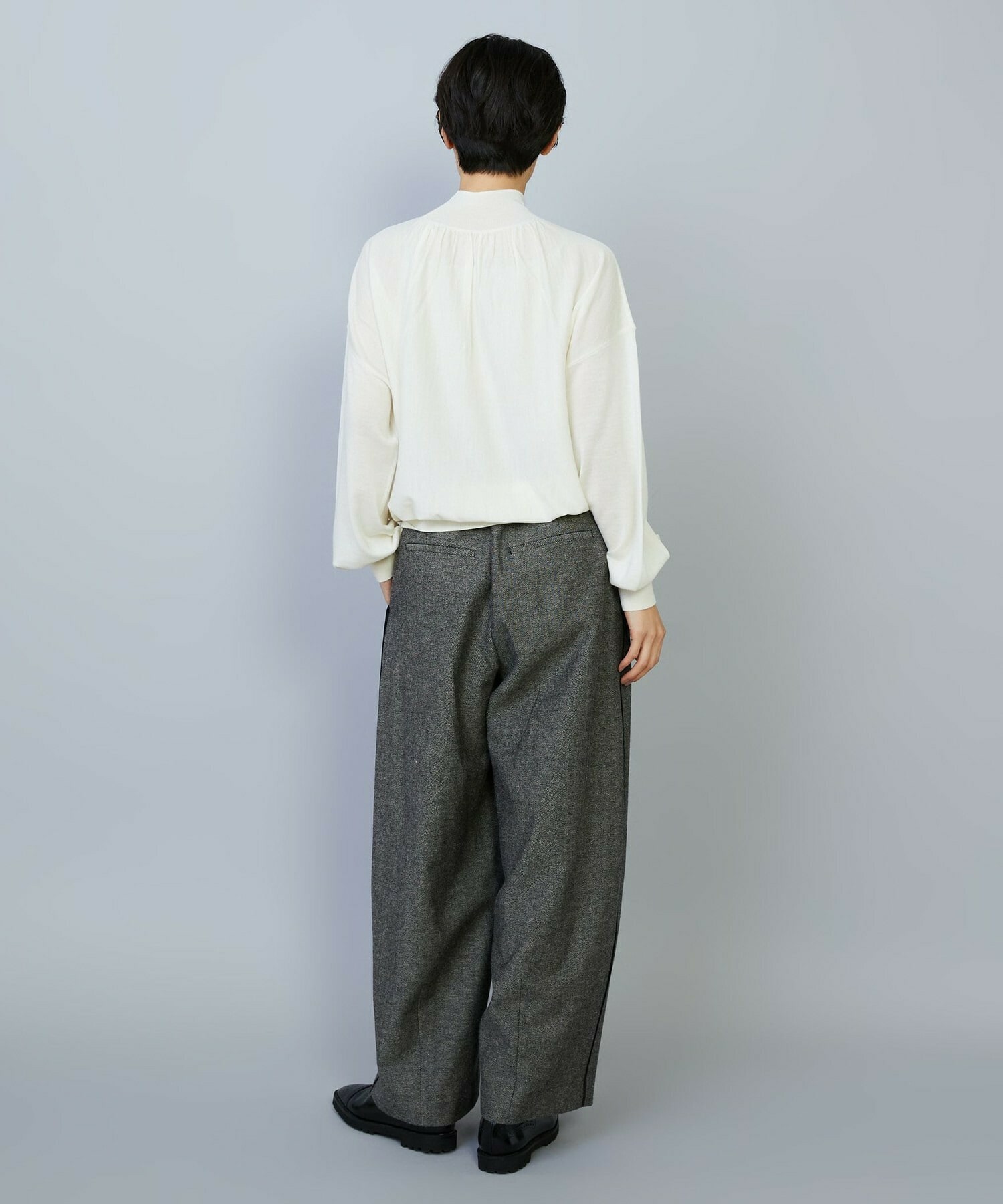 【MOGA】TOPAZギャザーパフスリーブニット 詳細画像 チャコールグレー 13