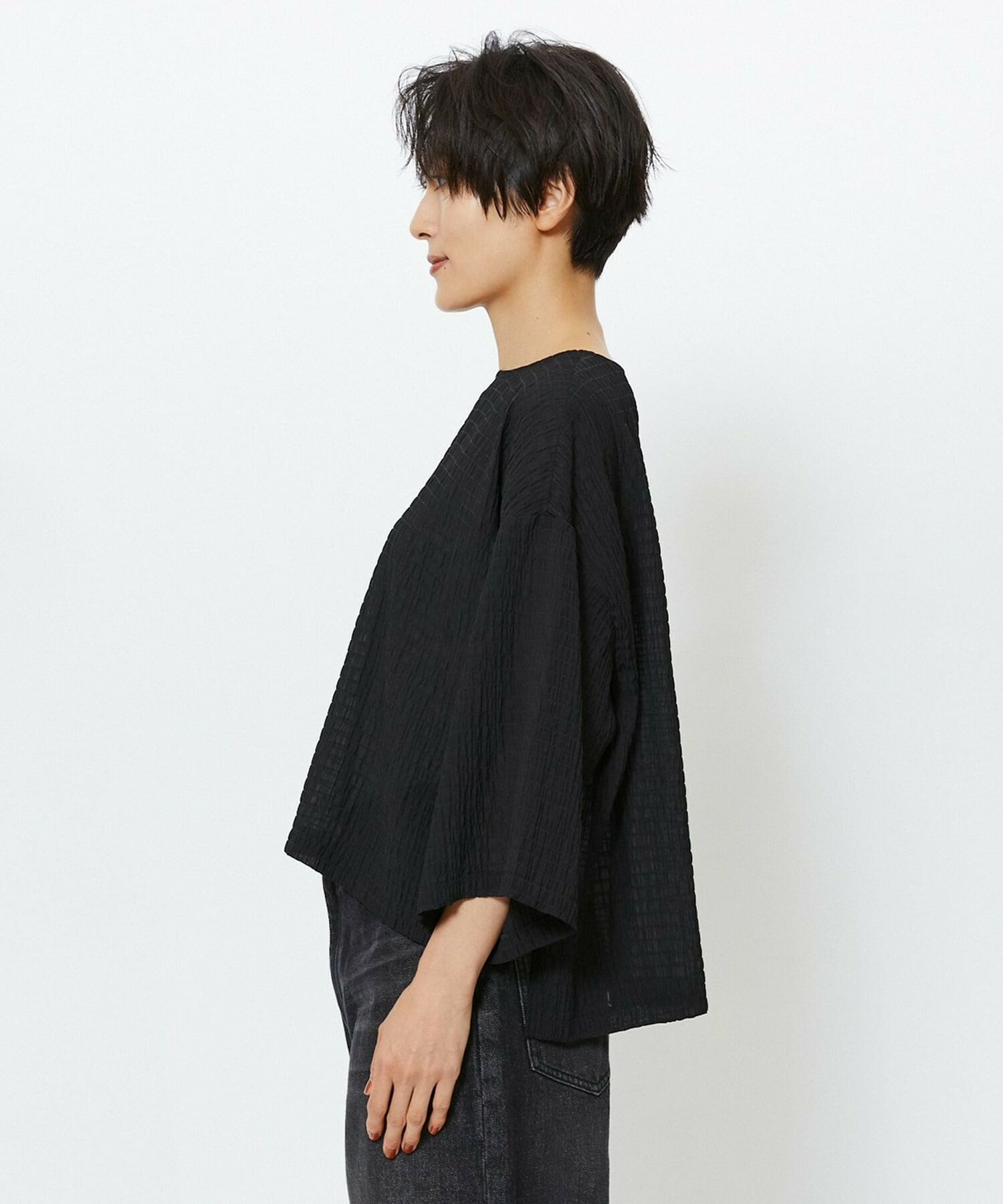 【feerique】feerique　シャーリングクロスブラウス 詳細画像 ホワイト 17