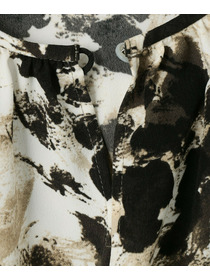 【wb】wb アブストラクトライクプリントブラウス 詳細画像 ベージュ 23