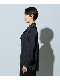 【wb】wb バックサテンジョーゼットVネックブラウス 詳細画像 オフホワイト 19