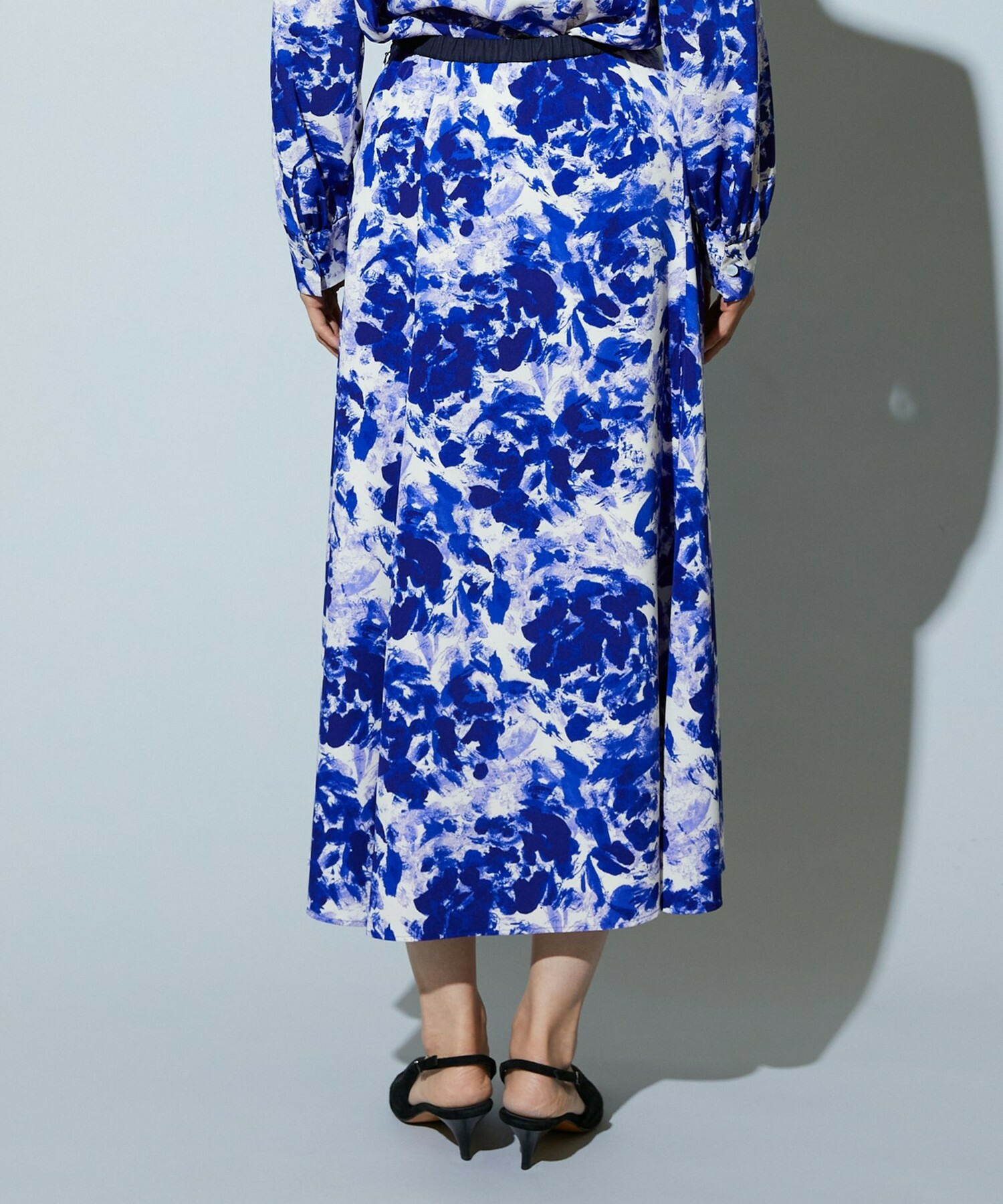 【wb】wb アブストラクトライクプリントフレアースカート 詳細画像 ベージュ 18