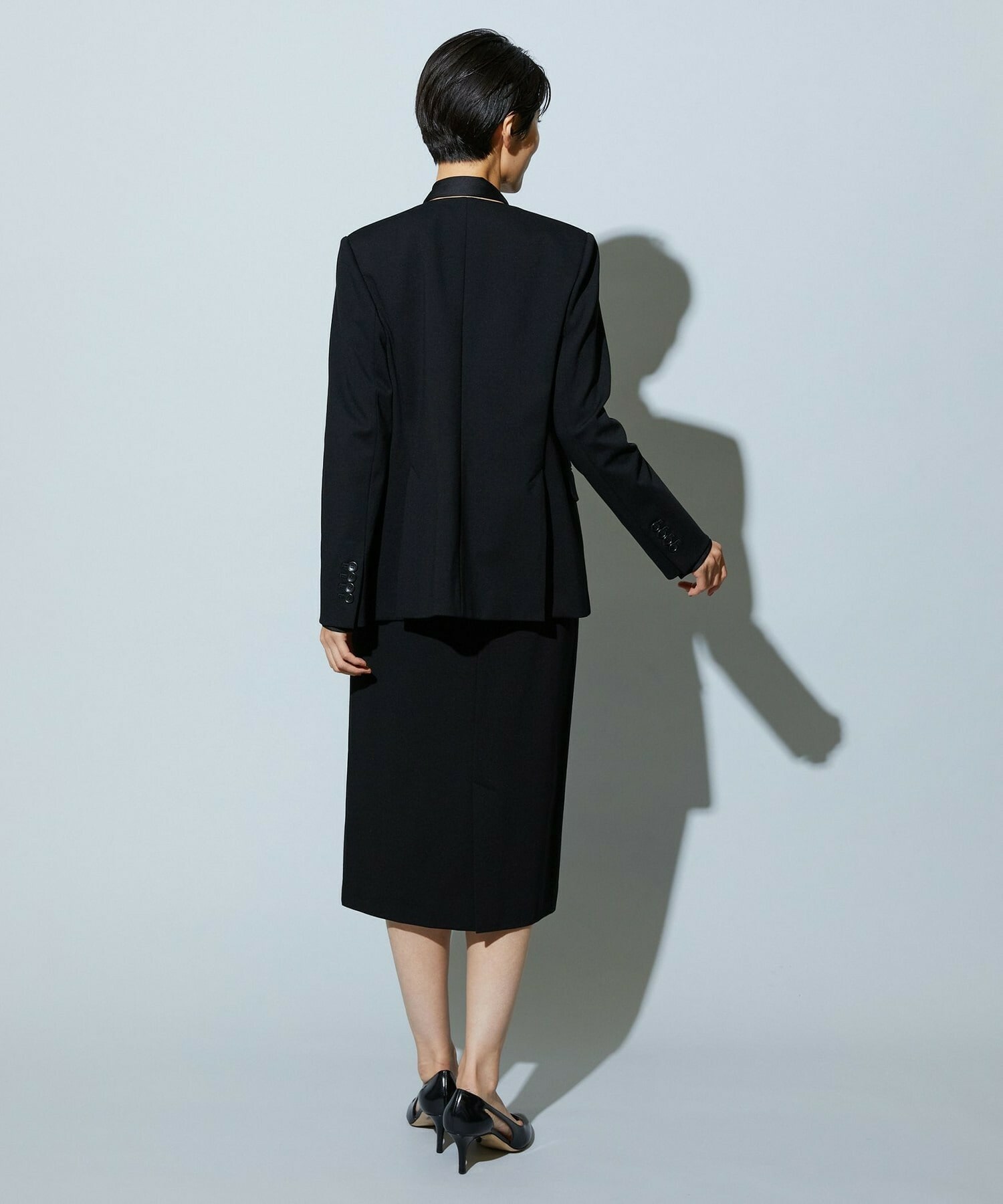 【wb】wb ハイゲージポンチノーカラージャケット 詳細画像 チャコールグレー 16