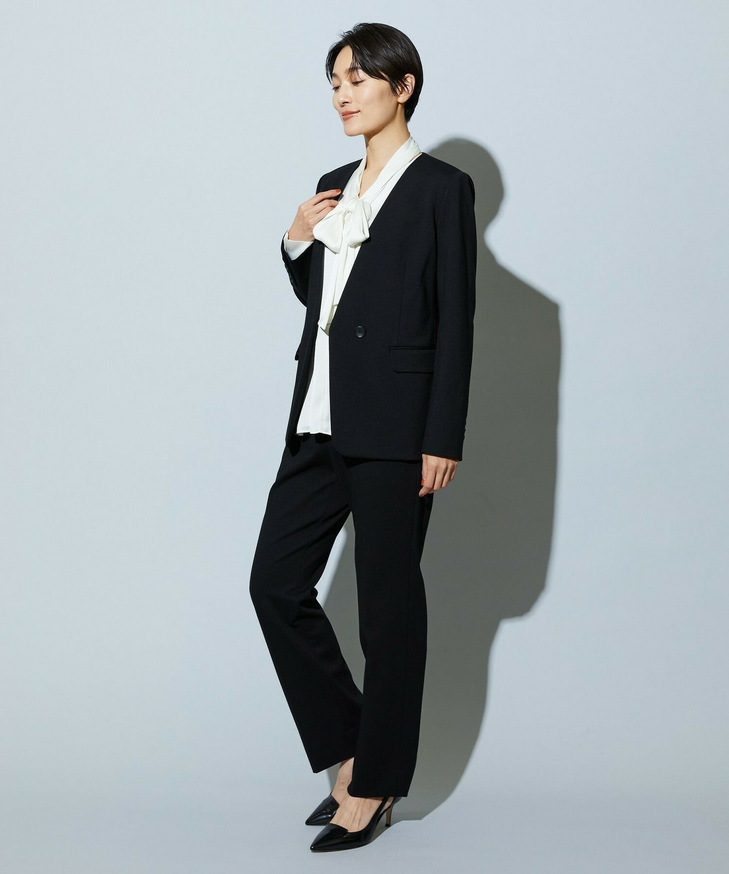 【wb】wb ハイゲージポンチタイトストレートパンツ 詳細画像 チャコールグレー 10