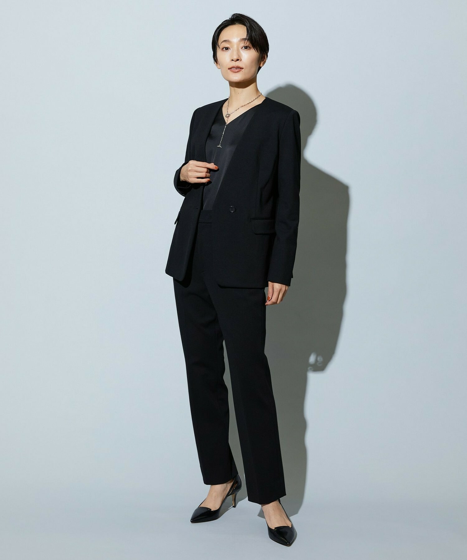 【wb】wb ハイゲージポンチタイトストレートパンツ 詳細画像 チャコールグレー 2