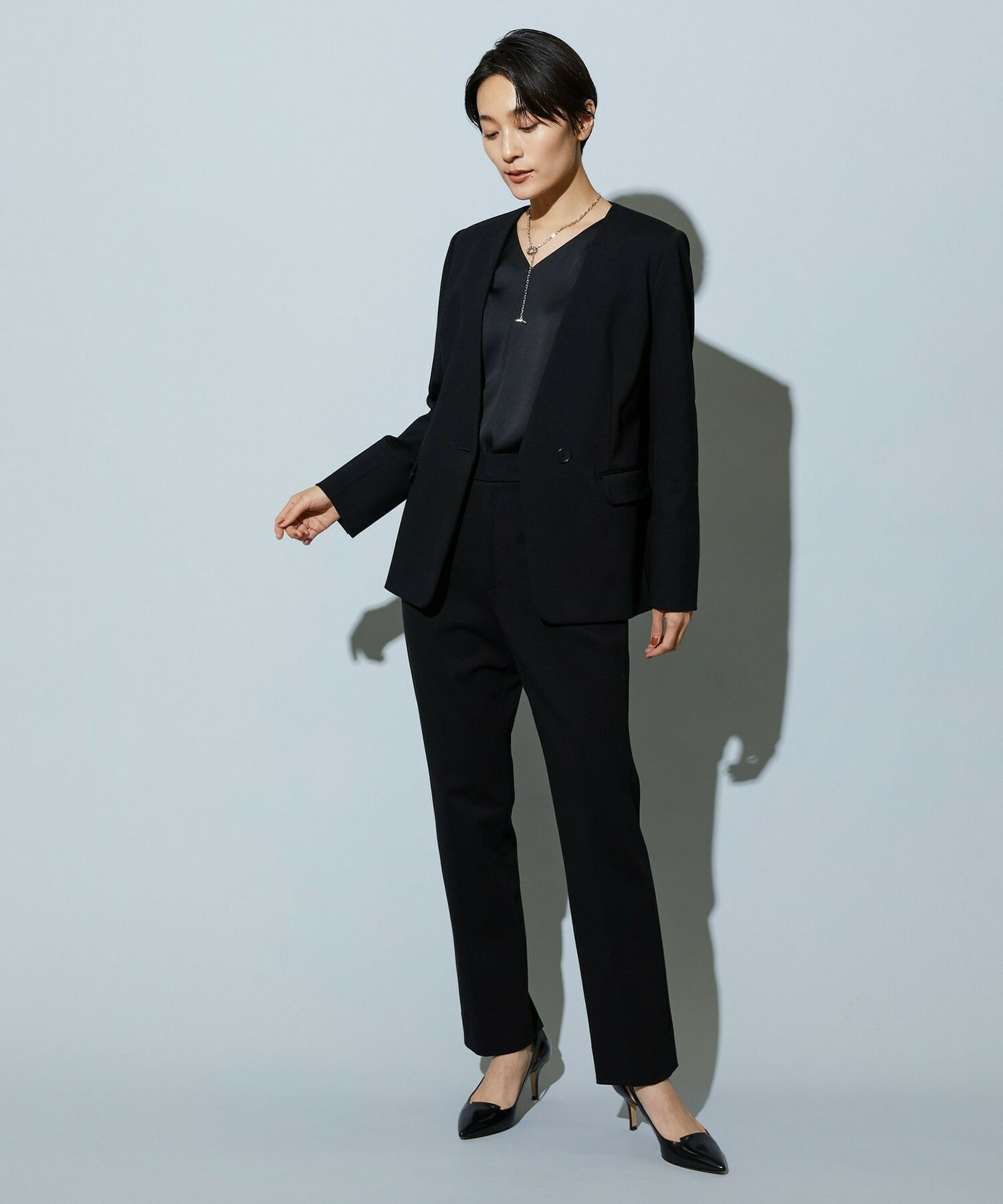 【wb】wb ハイゲージポンチタイトストレートパンツ 詳細画像 チャコールグレー 4