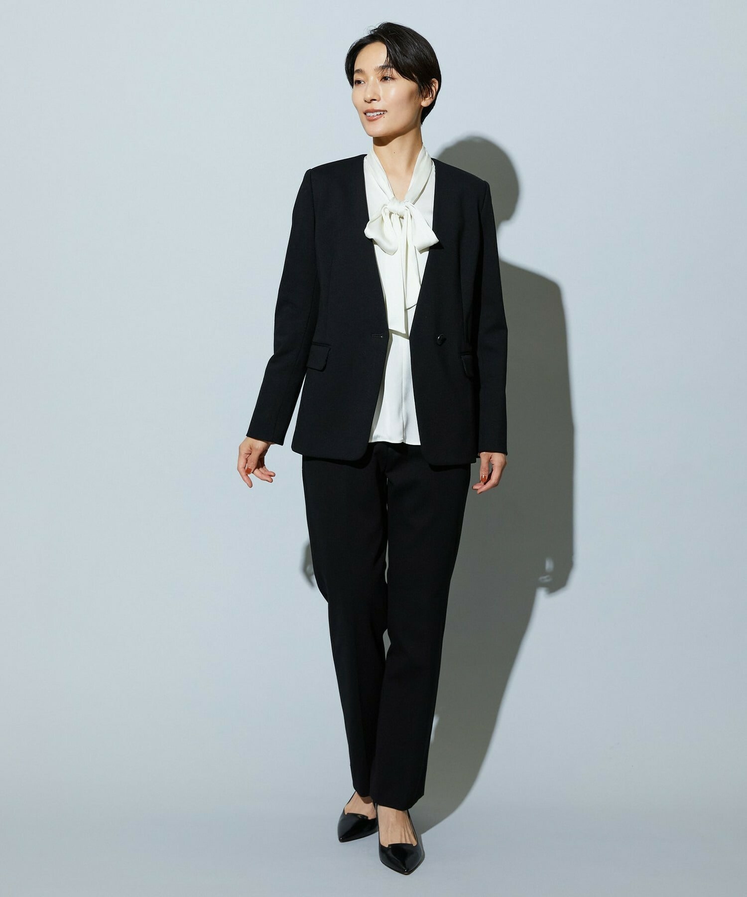 【wb】wb ハイゲージポンチタイトストレートパンツ 詳細画像 チャコールグレー 9