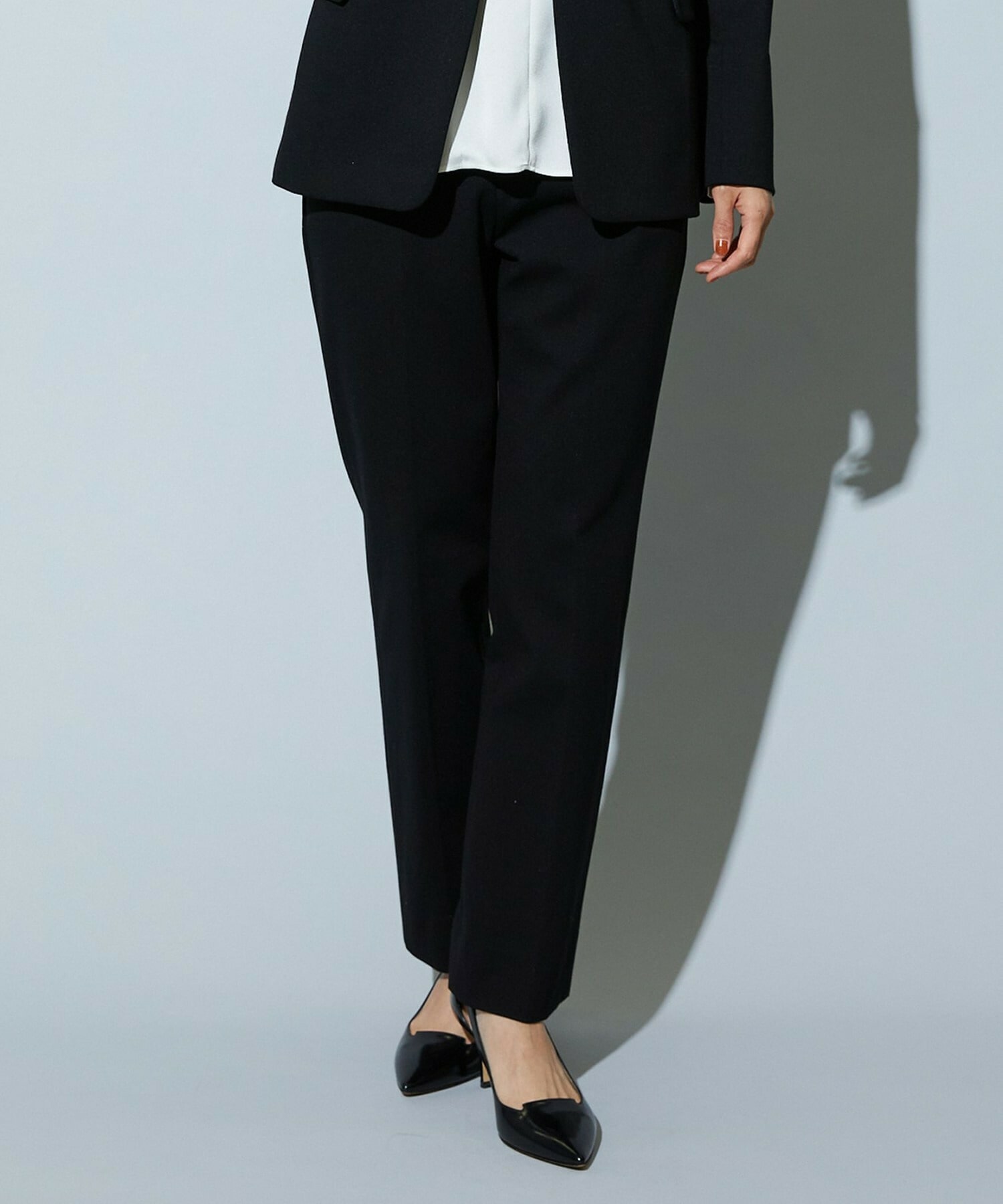 【wb】wb ハイゲージポンチタイトストレートパンツ 詳細画像 ブラック 1