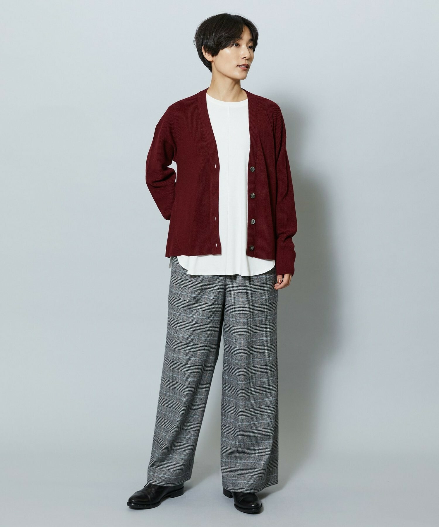 【MOGA】WORLD Vネックカーディガン 詳細画像 チャコールグレー 14