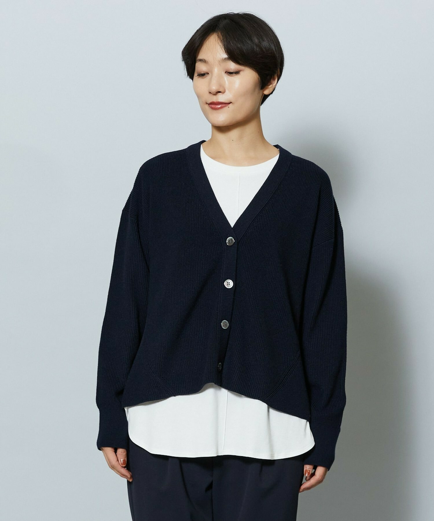 【MOGA】WORLD Vネックカーディガン 詳細画像 チャコールグレー 20