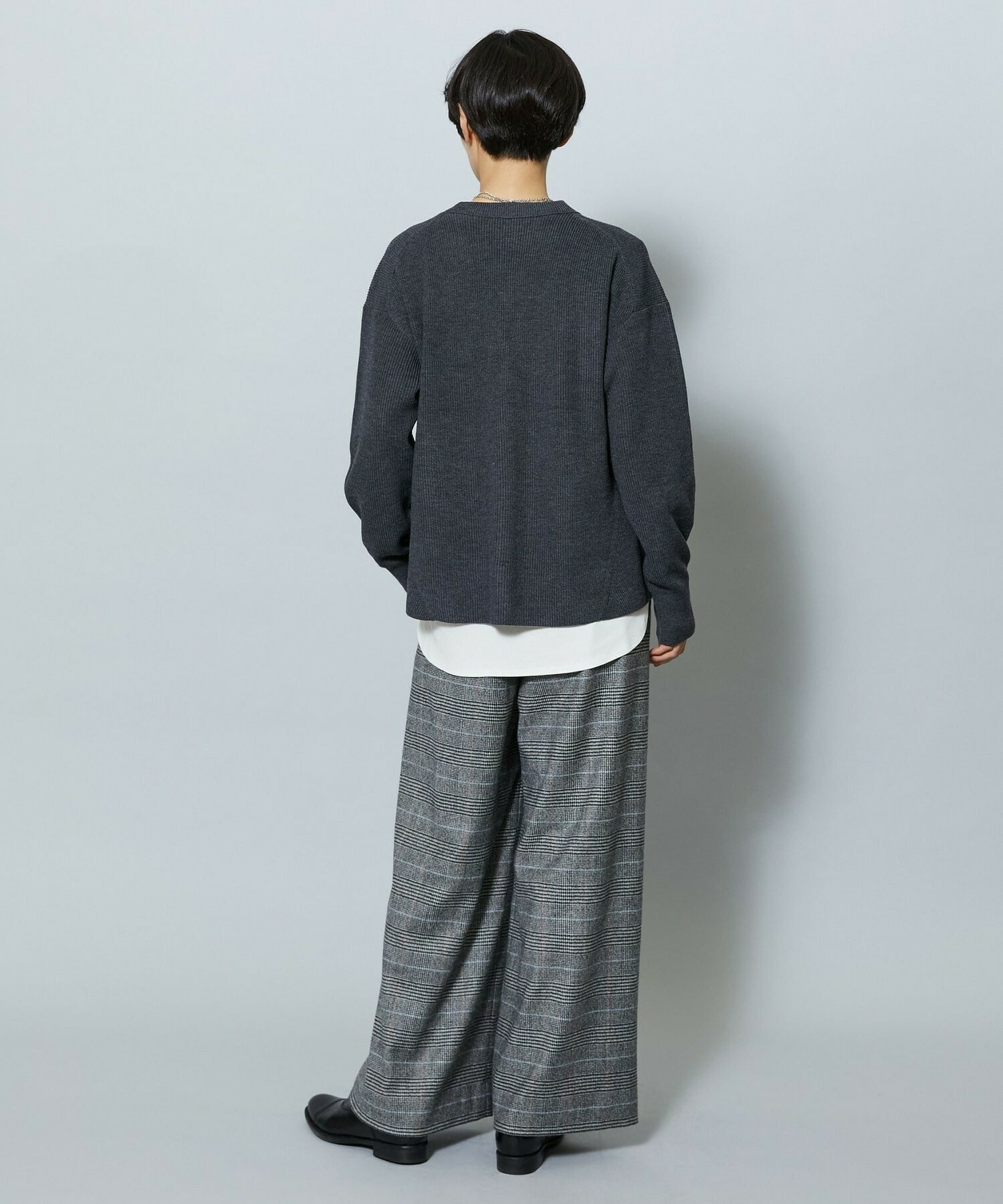 【MOGA】WORLD Vネックカーディガン 詳細画像 チャコールグレー 4