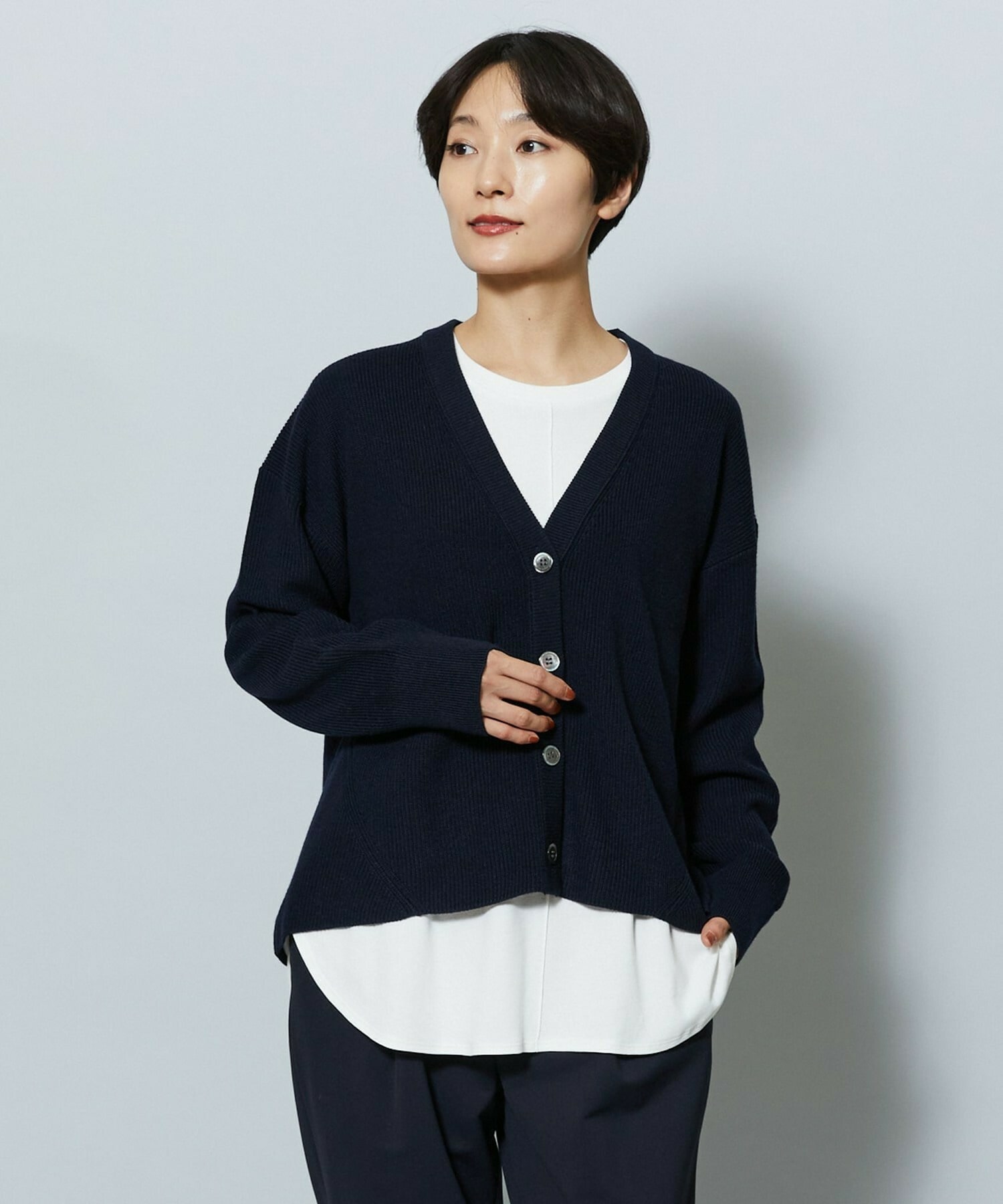 【MOGA】WORLD Vネックカーディガン 詳細画像 ネイビー 1