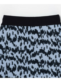 【MOGA】フェザーレオパードニットタイトスカート 詳細画像 サックスブルー 25