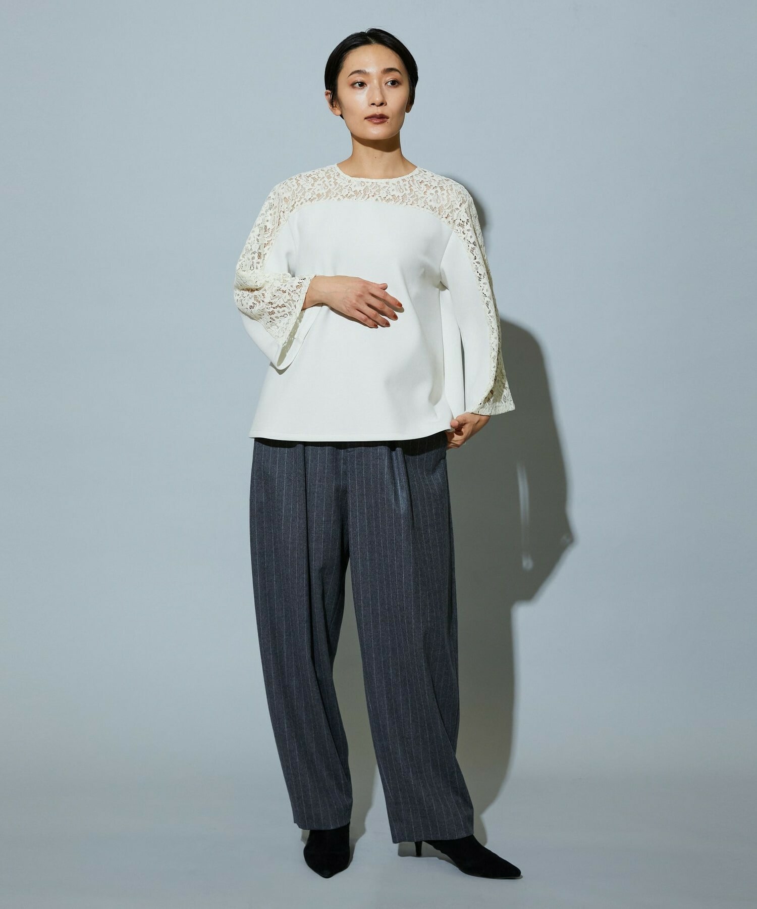 【MOGA】スタイリスト戸野塚かおるコラボ ソフトダンボールレースコンビトップス 詳細画像 ブラック 2