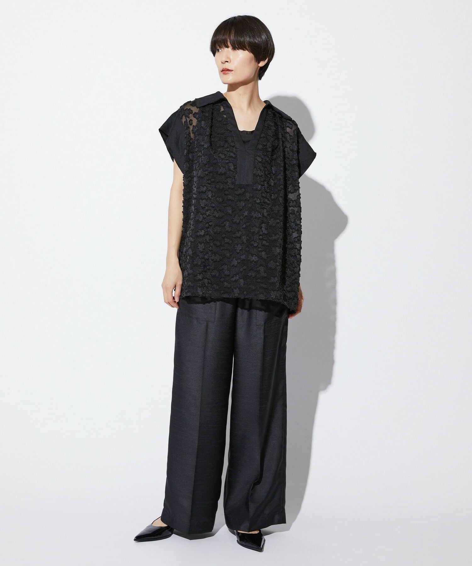 【MOGA Collection】【Lサイズ】MOGA Collection　フラワーカットジャガードブラウス 詳細画像 ブラック 11