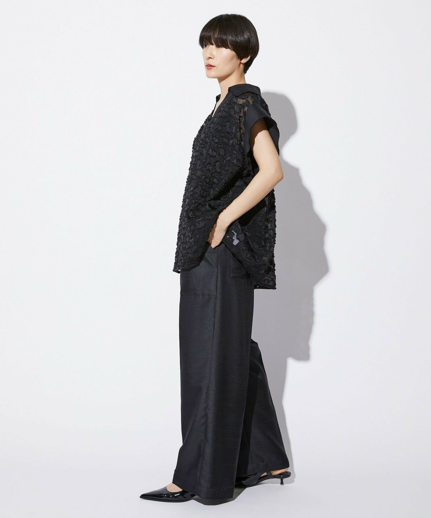 【MOGA Collection】【Lサイズ】MOGA Collection　フラワーカットジャガードブラウス 詳細画像 ブラック 13