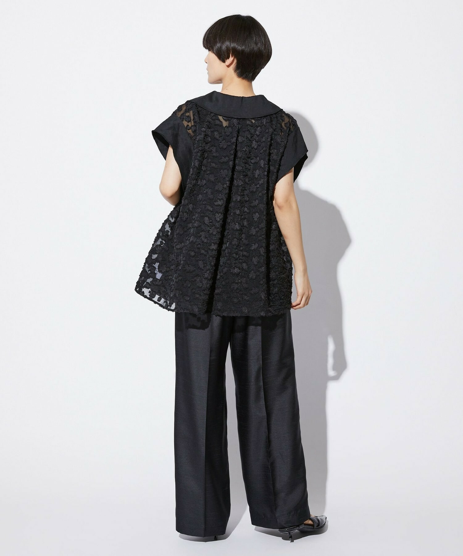 【MOGA Collection】【Lサイズ】MOGA Collection　フラワーカットジャガードブラウス 詳細画像 ブラック 15