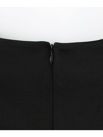 【MOGA Collection】【Lサイズ】MOGA Collection　コンパクトポンチフリルブラウス 詳細画像 ブラック 3