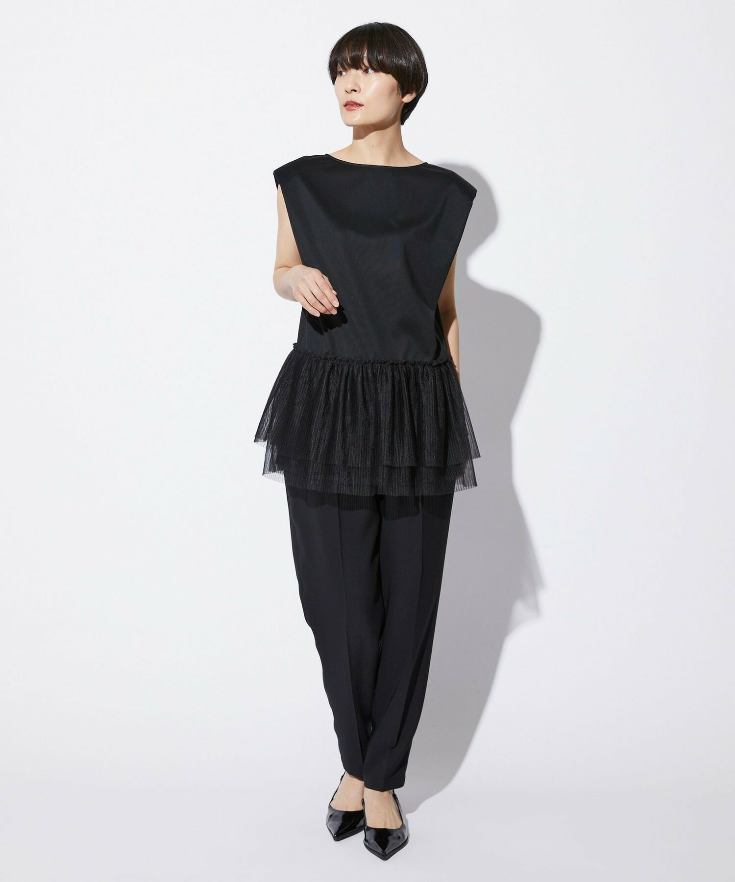 【MOGA Collection】【Lサイズ】MOGA Collection　コンパクトポンチフリルブラウス 詳細画像 ブラック 11