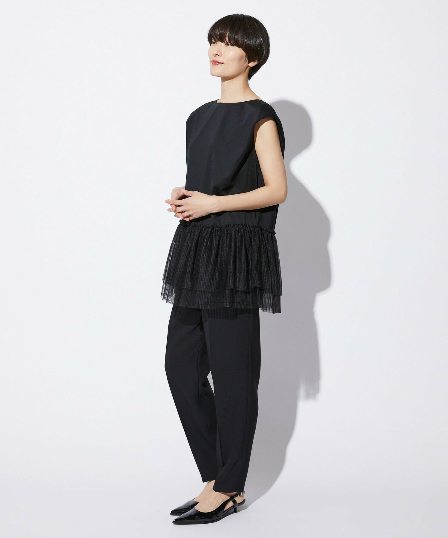 【MOGA Collection】【Lサイズ】MOGA Collection　コンパクトポンチフリルブラウス 詳細画像 ブラック 12