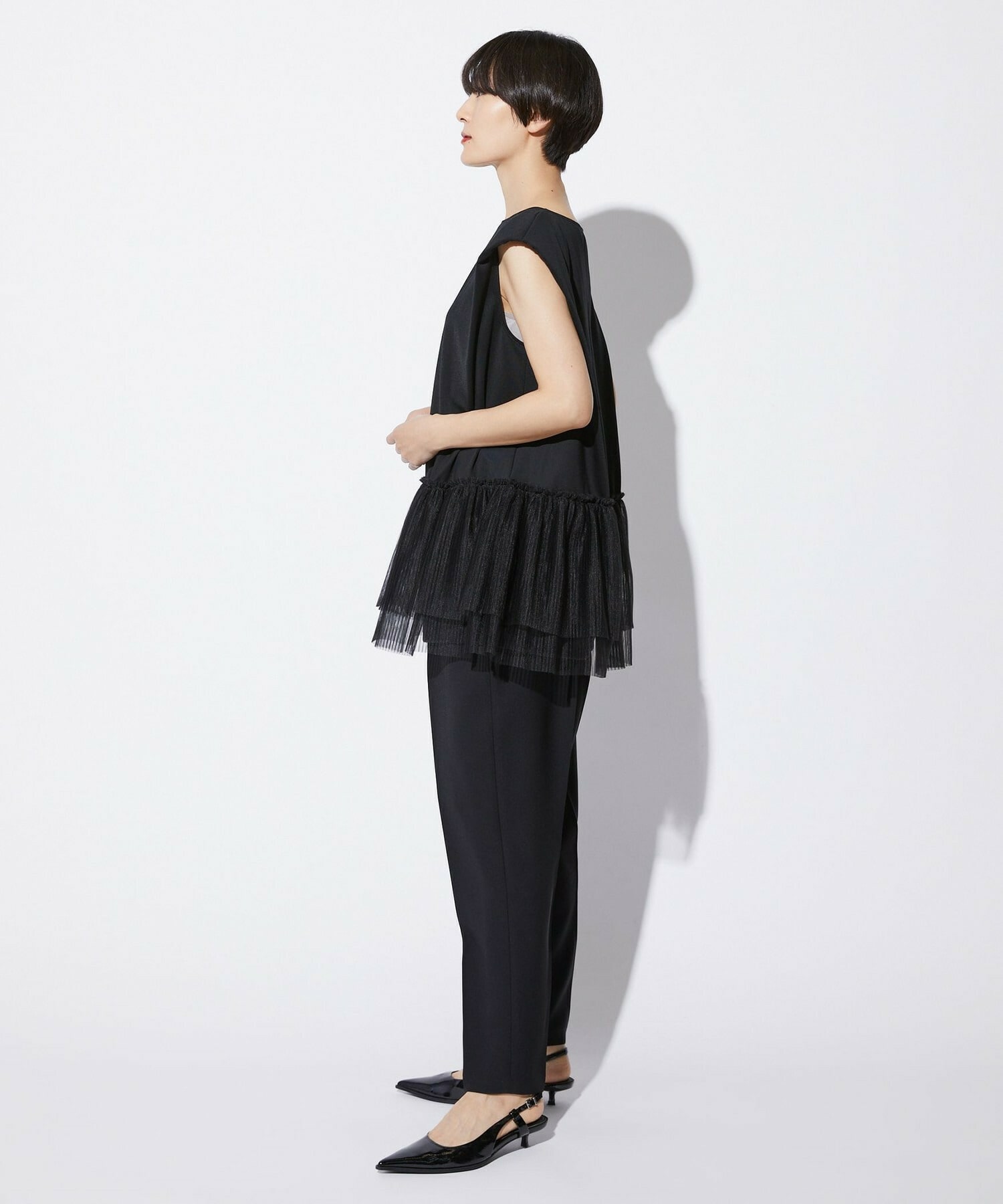 【MOGA Collection】【Lサイズ】MOGA Collection　コンパクトポンチフリルブラウス 詳細画像 ブラック 14