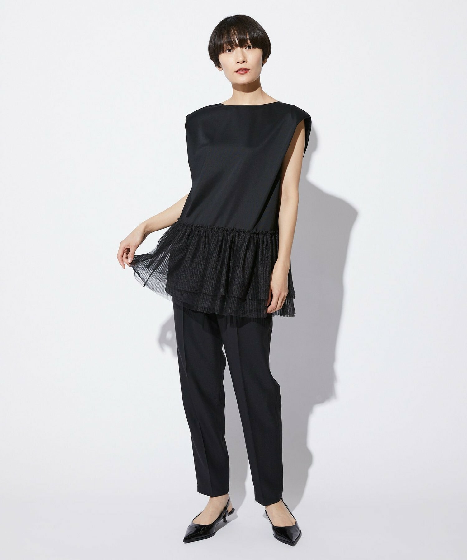 【MOGA Collection】【Lサイズ】MOGA Collection　コンパクトポンチフリルブラウス 詳細画像 ブラック 21